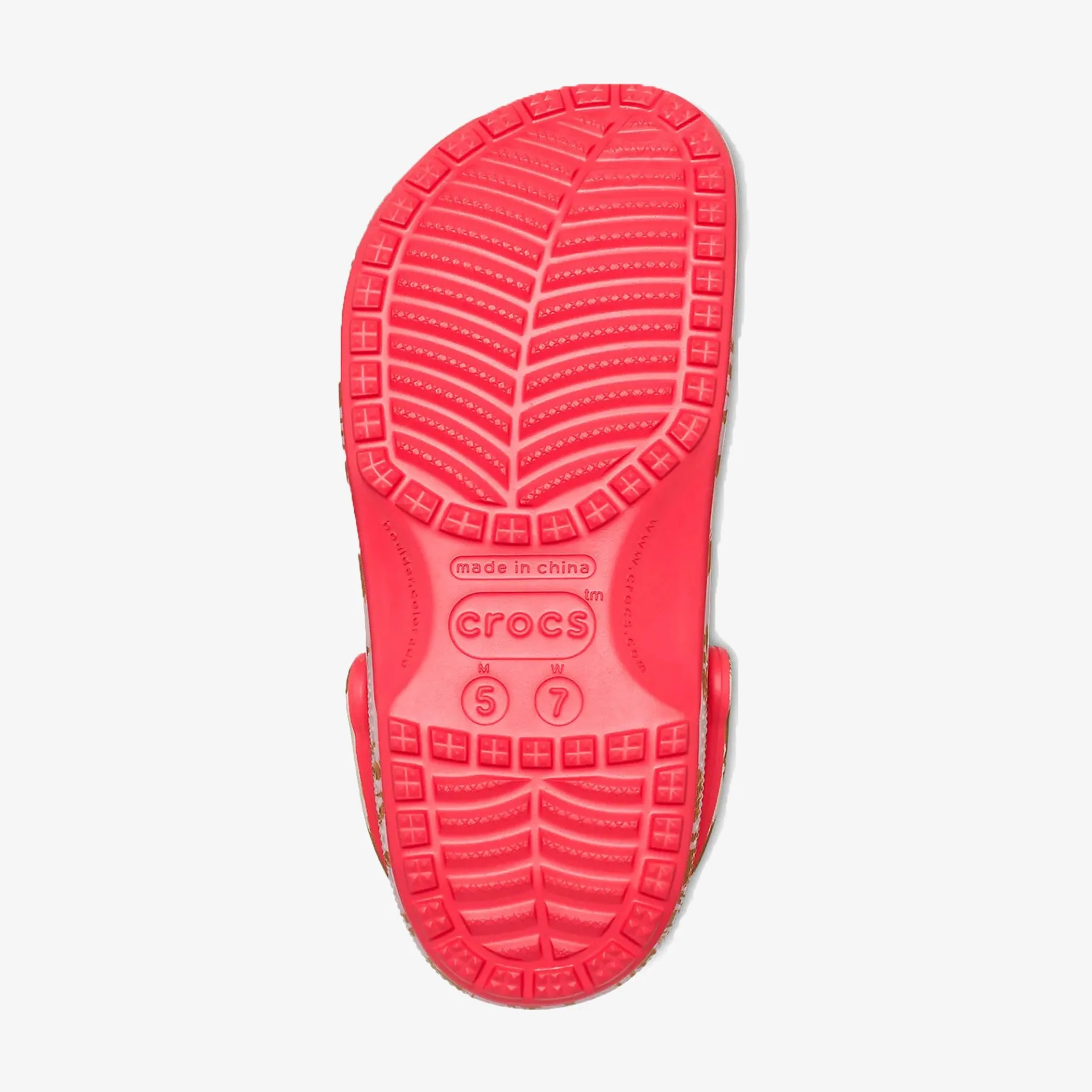 Crocs | CHUMBAK CLASSIC CLOG { BEIGE / MULTI - Image 4