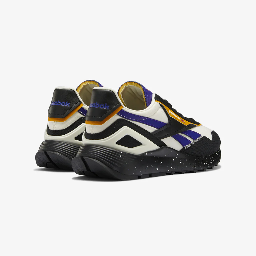 Reebok | CLASSIC LEATHER LEGACY AZ { CORE BLACK/BOLD PURPLE - Image 3