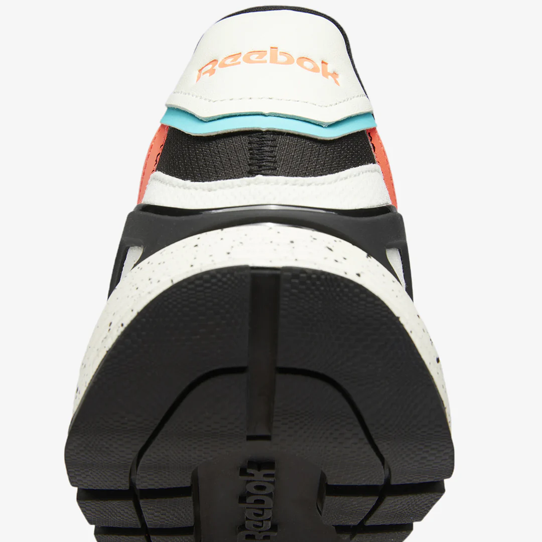 Reebok | CLASSIC LEATHER LEGACY AZ  { CORE BLACK/ORANGE FLARE - Image 5