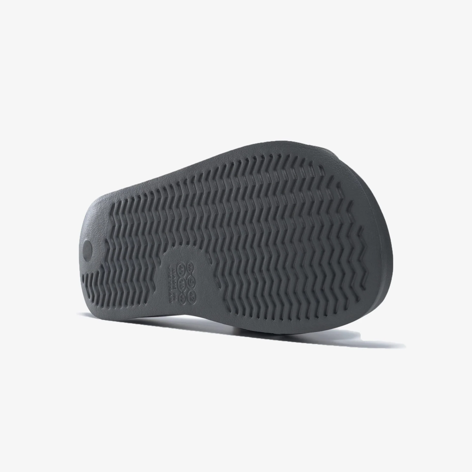 Reebok | CLASSIC SLIDES { CORE BLACK / PURE GREY 7 - Image 4