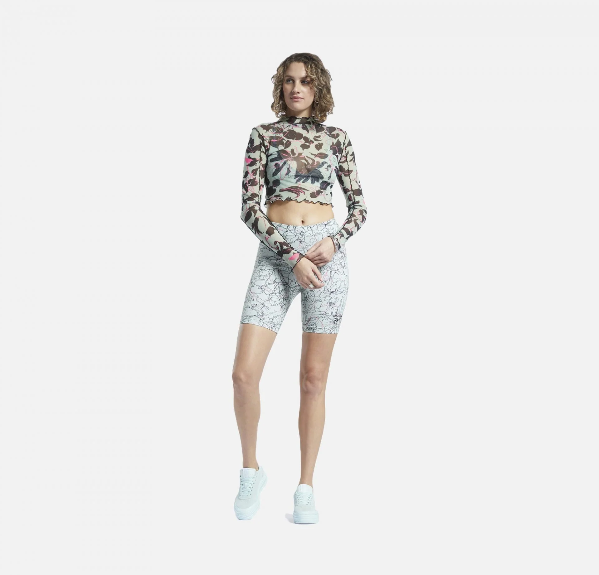 Reebok | CLASSICS FLOURISHING FLORAL PRINT MESH LONG SLEEVE SHIRT - Image 3