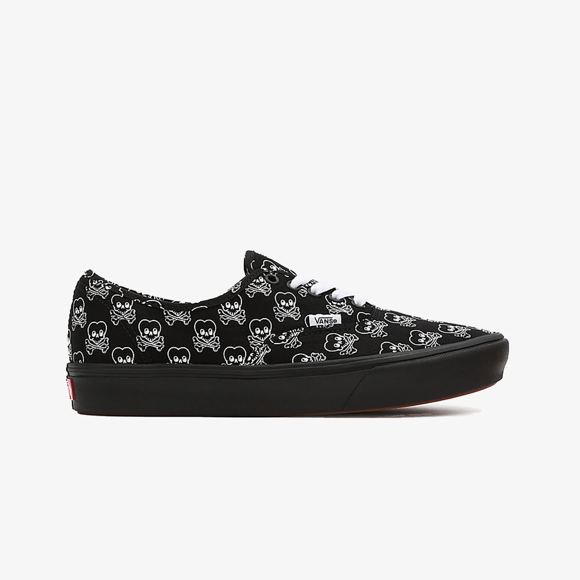 Vans | COLDHEARTED COMFYCUSH AUTHENTIC { BLACK