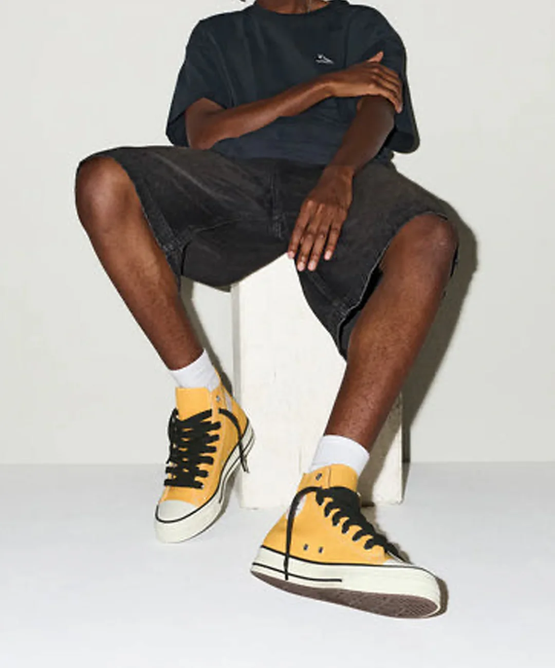 CONVERSE | CHUCK TAYLOR ALL STAR THROWBACK { GOLD PALM/VINTAGE WHITE/BLACK - Image 2