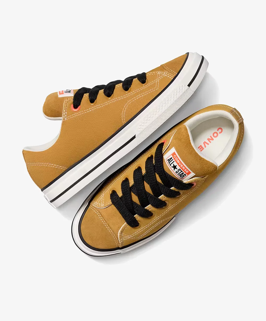Converse | CHUCK TAYLOR PUFF { YELLOW - Image 2