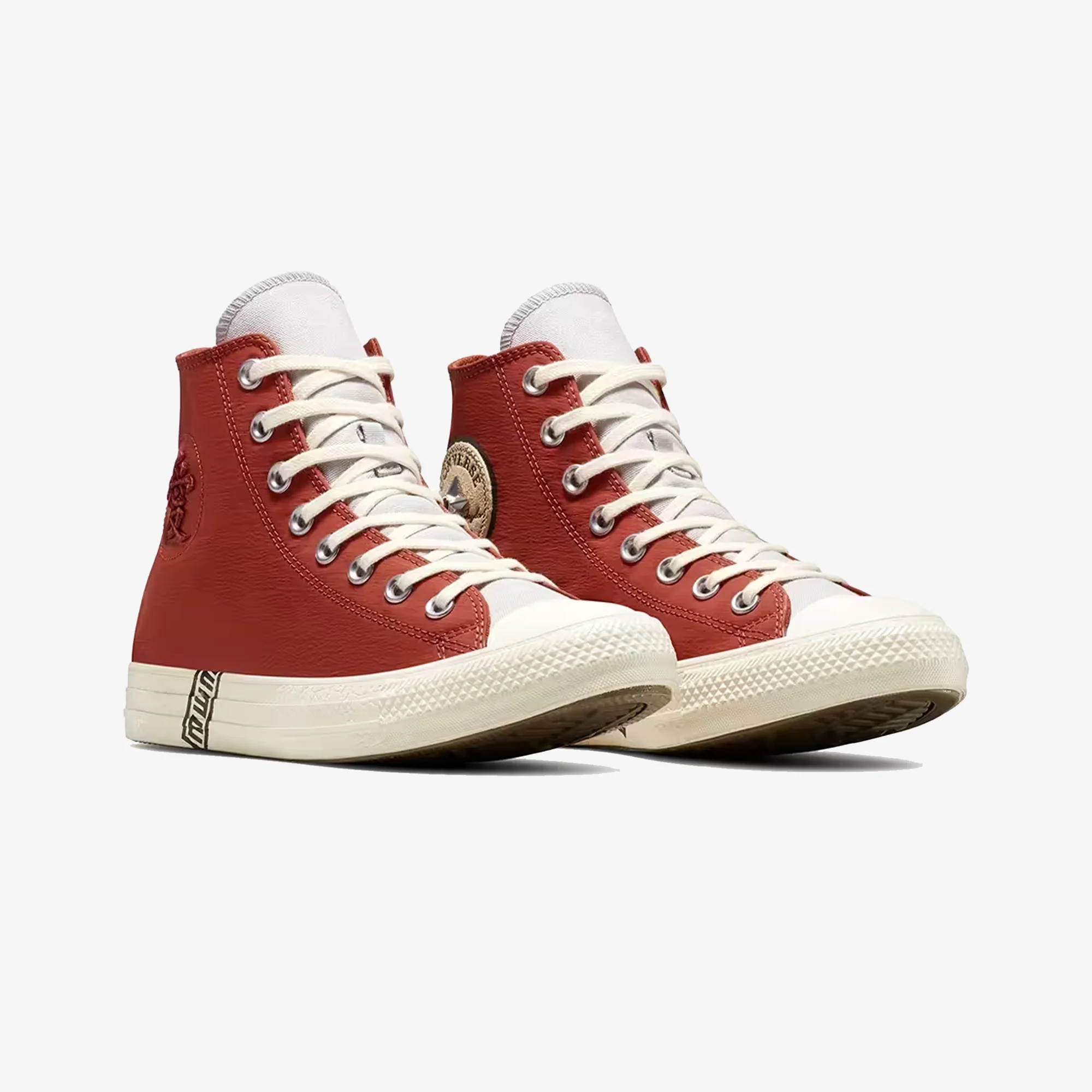 CONVERSE | x NARUTO SHIPPUDEN GAARA CHUCK TAYLOR ALL STAR { RITUAL RED/NATURAL IVORY/BLACK - Image 2
