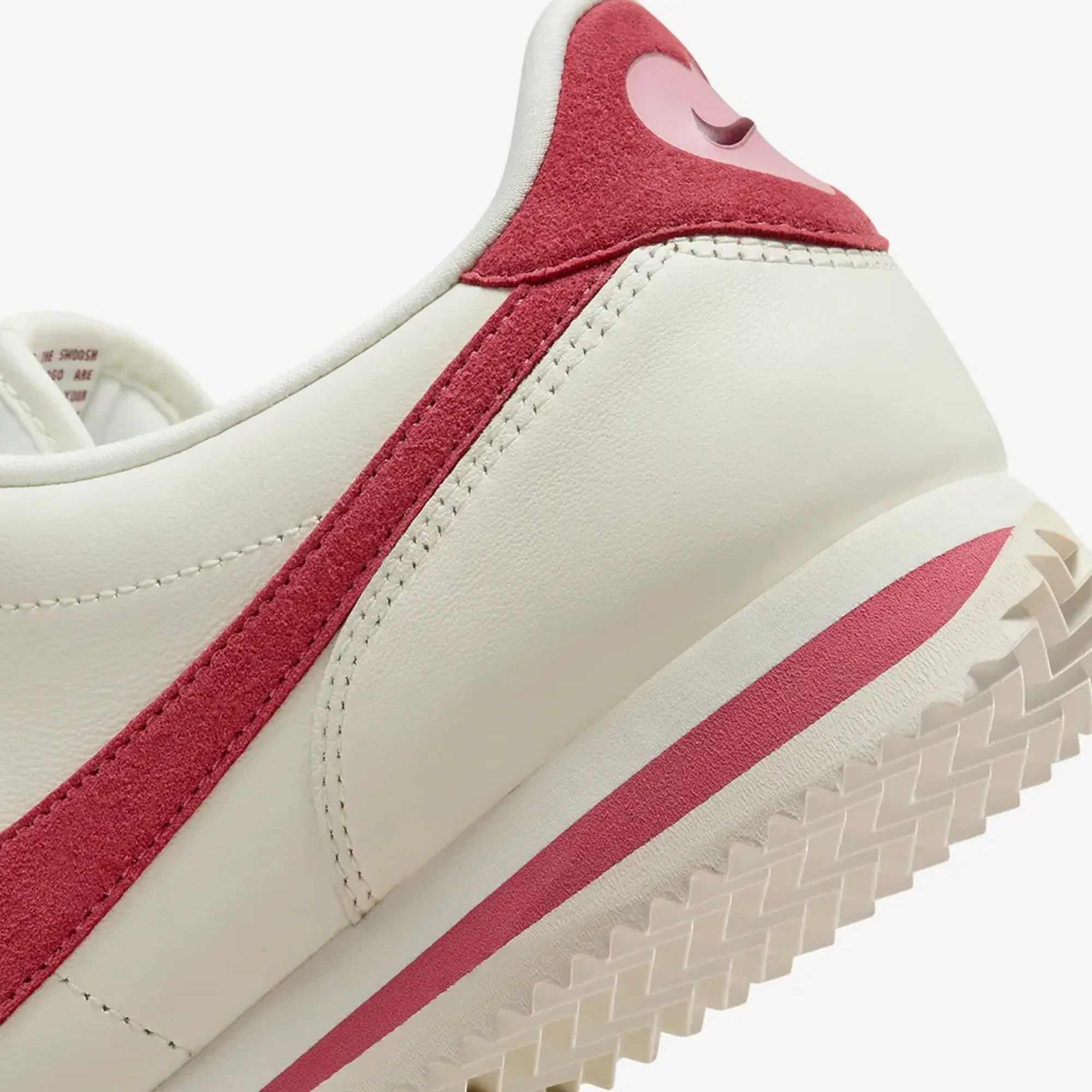 Nike | CORTEZ SE { SAIL/ADOBE-MED SOFT PINK-TEAM RED - Image 5