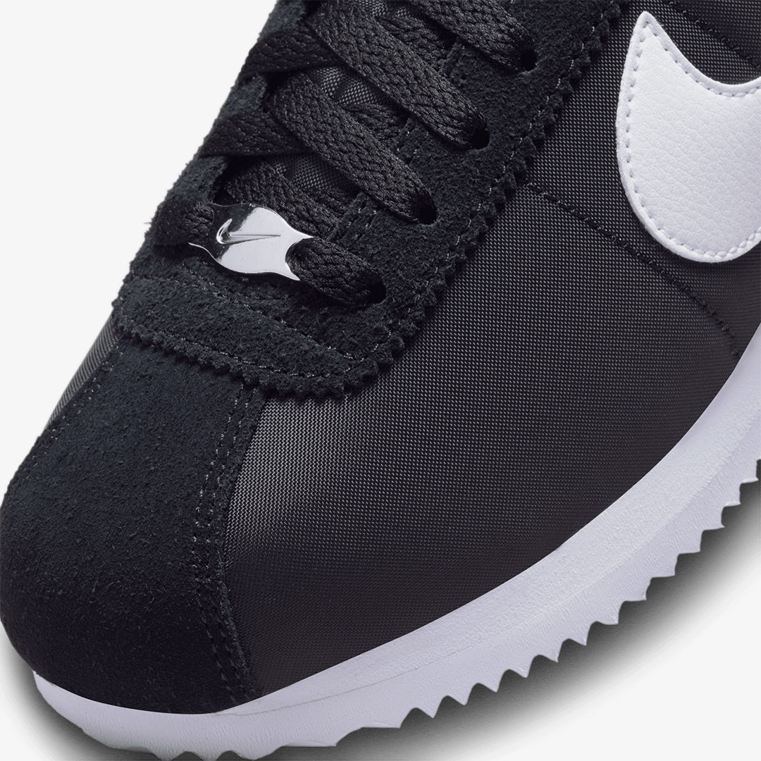 Nike | CORTEZ TXT { BLACK/WHITE - Image 4