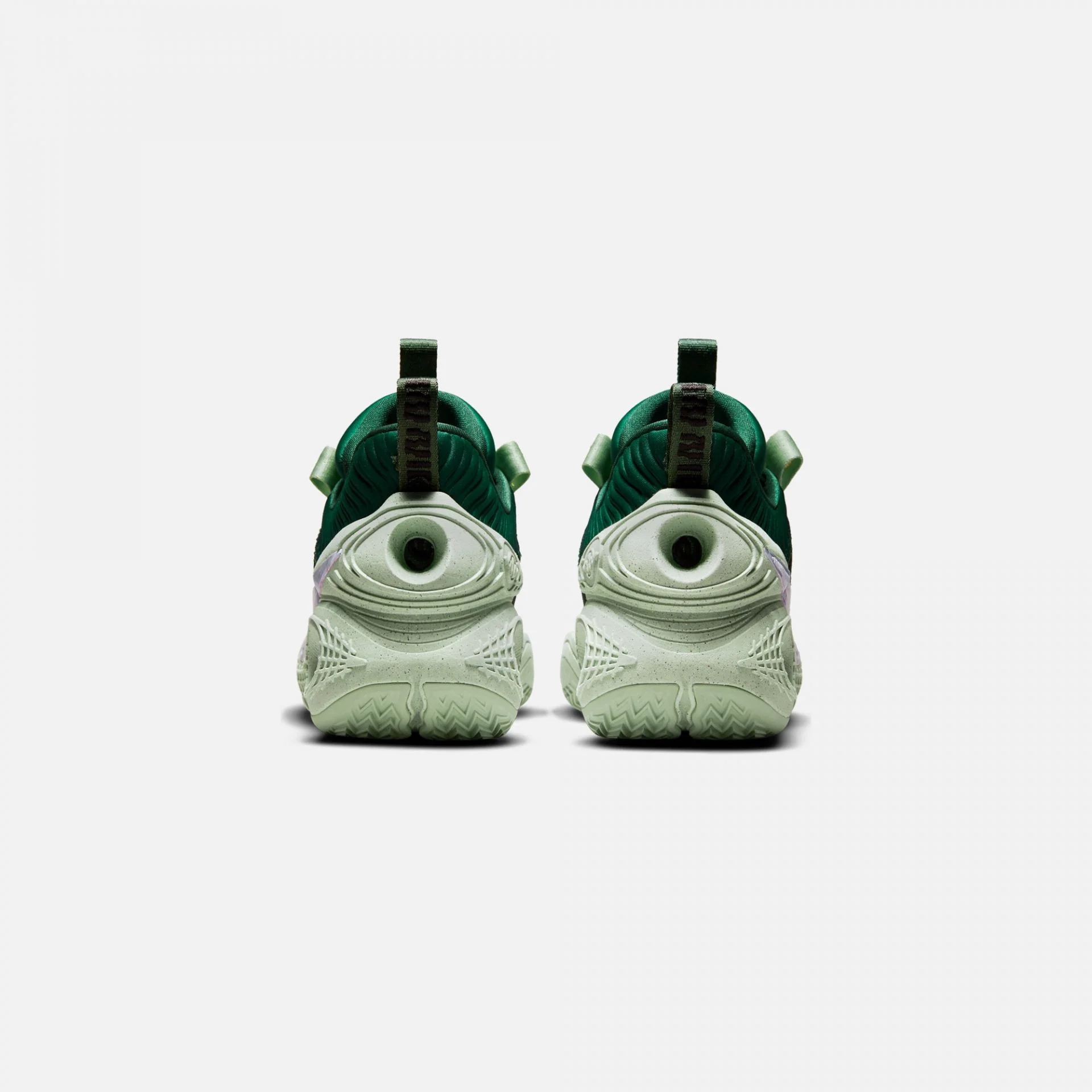Nike | COSMIC UNITY GORGE GREEN - Image 3