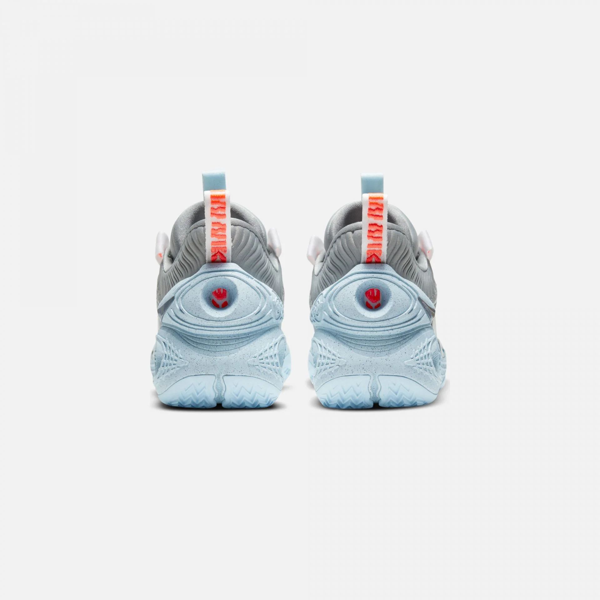 Nike | COSMIC UNITY SPACE HIPPIE - Image 3