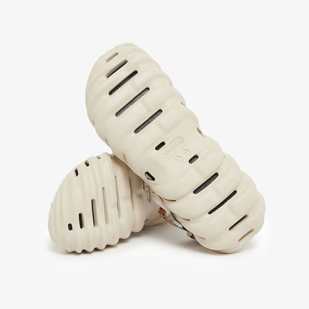 Crocs | CROCS ECHO CLOG REALTREE EDGE { BEIGE - Image 4