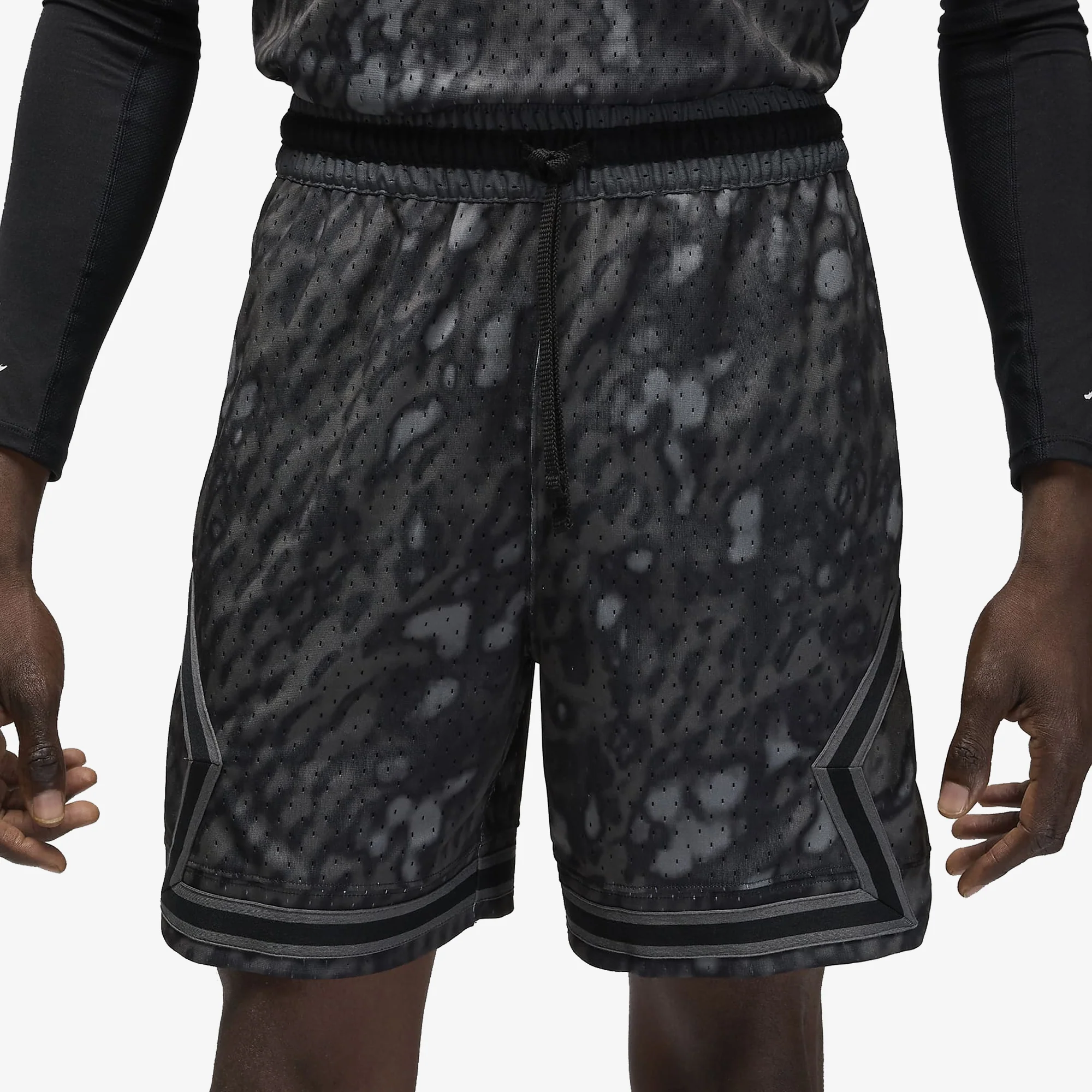 Jordan | DIAMOND SHORTS { BLACK/IRON GREY