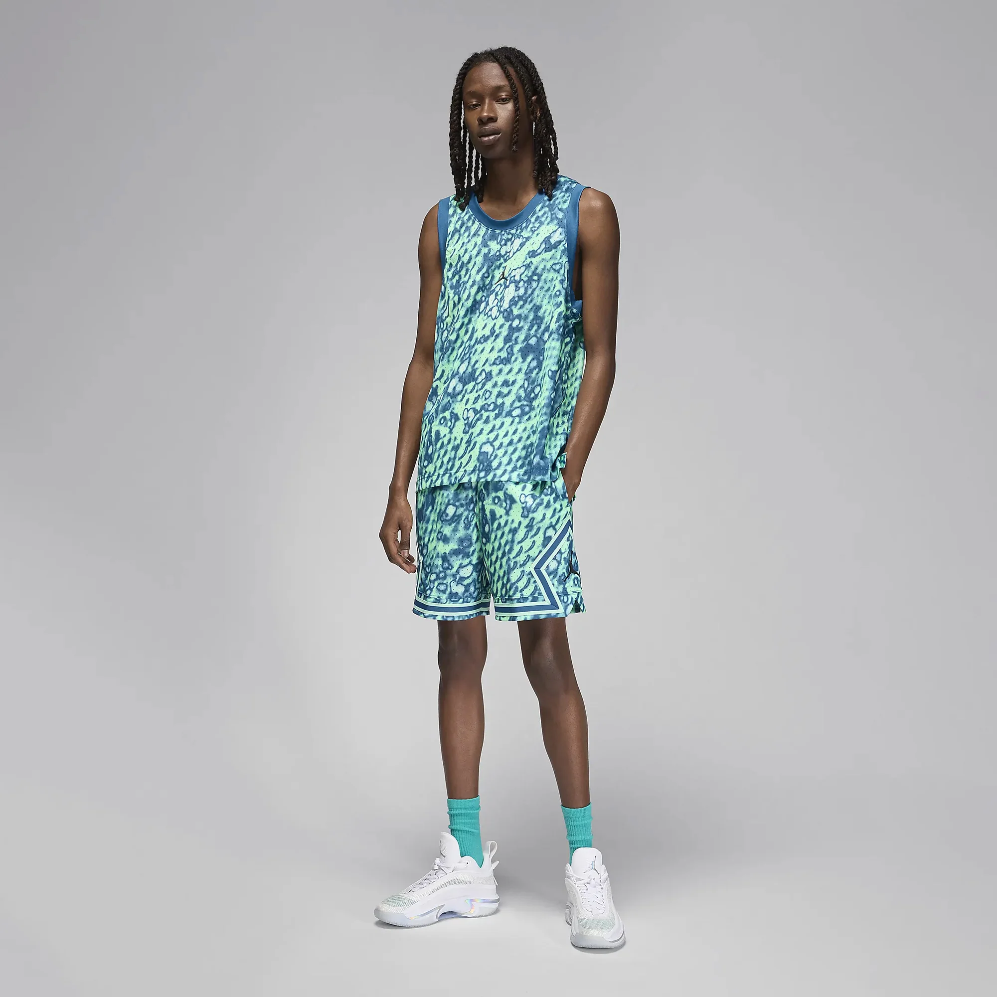 Jordan | DIAMOND SHORTS { MINT FOAM/BLACK - Image 2