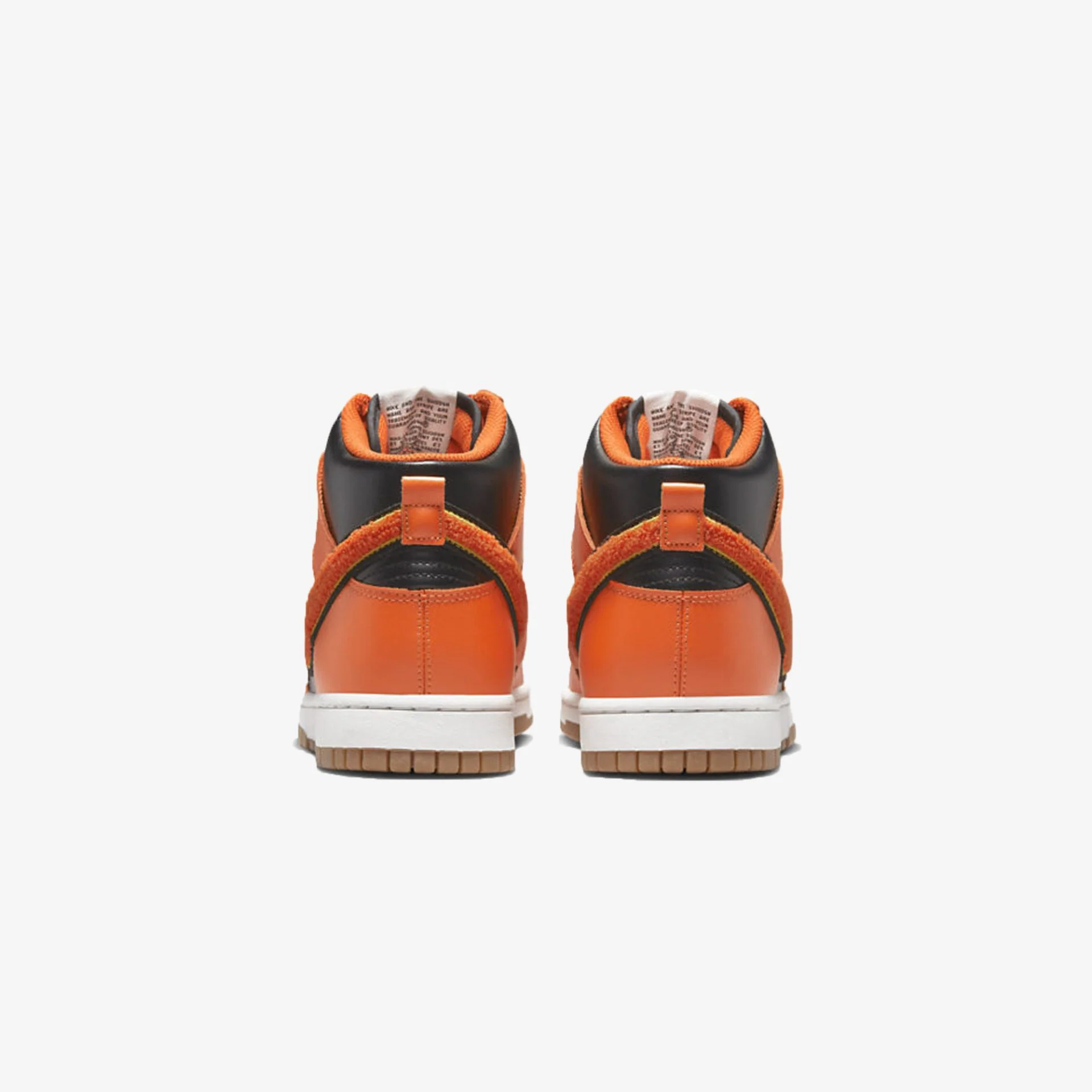 Nike | DUNK HIGH RETRO { BLACK/SAFETY ORANGE-UNIVERSITY GOLD - Image 3