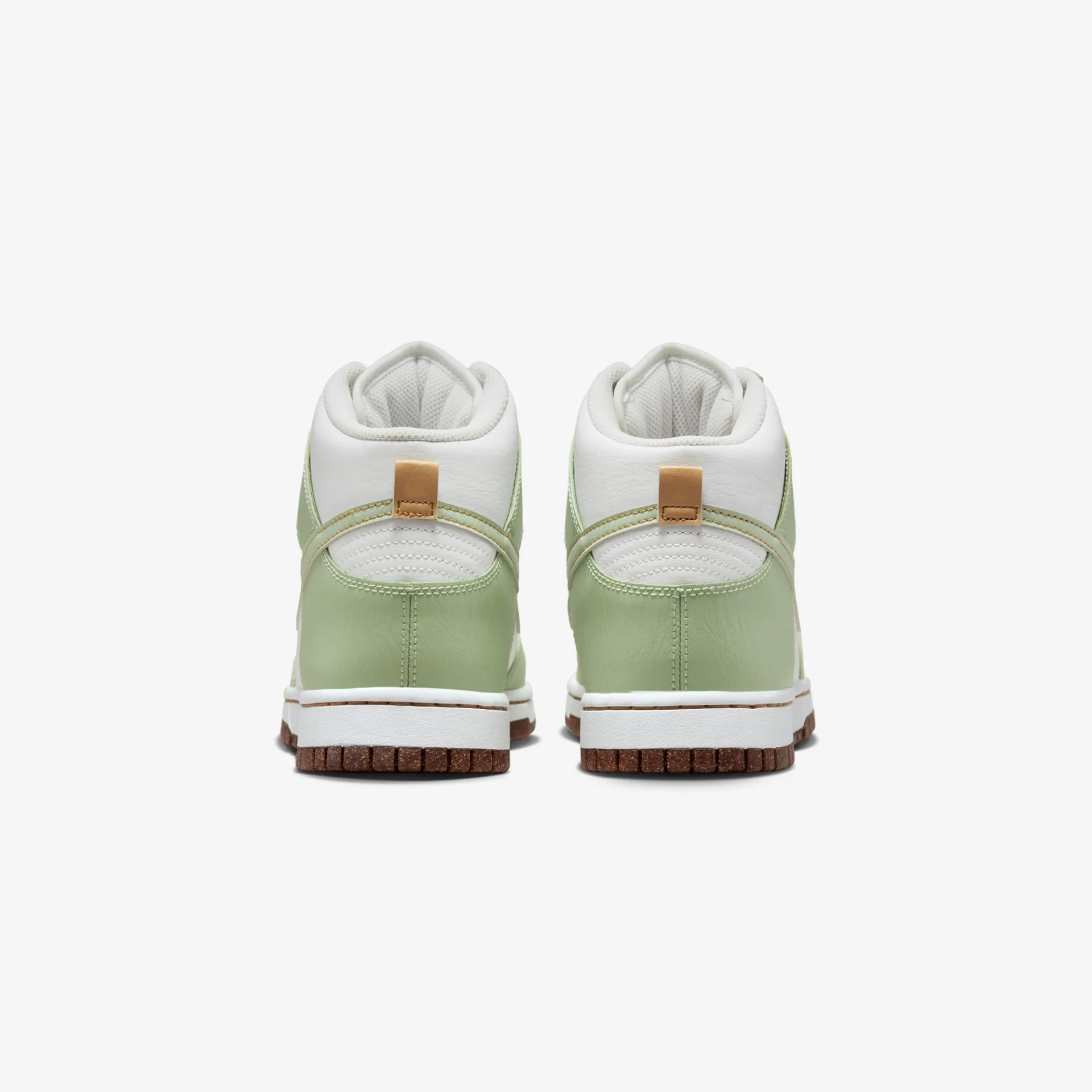 Nike | DUNK HIGH RETRO SE { GREEN - Image 3