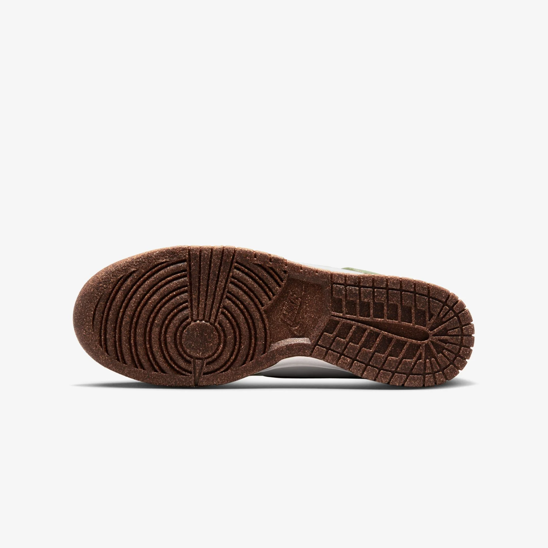 Nike | DUNK HIGH RETRO SE { GREEN - Image 6