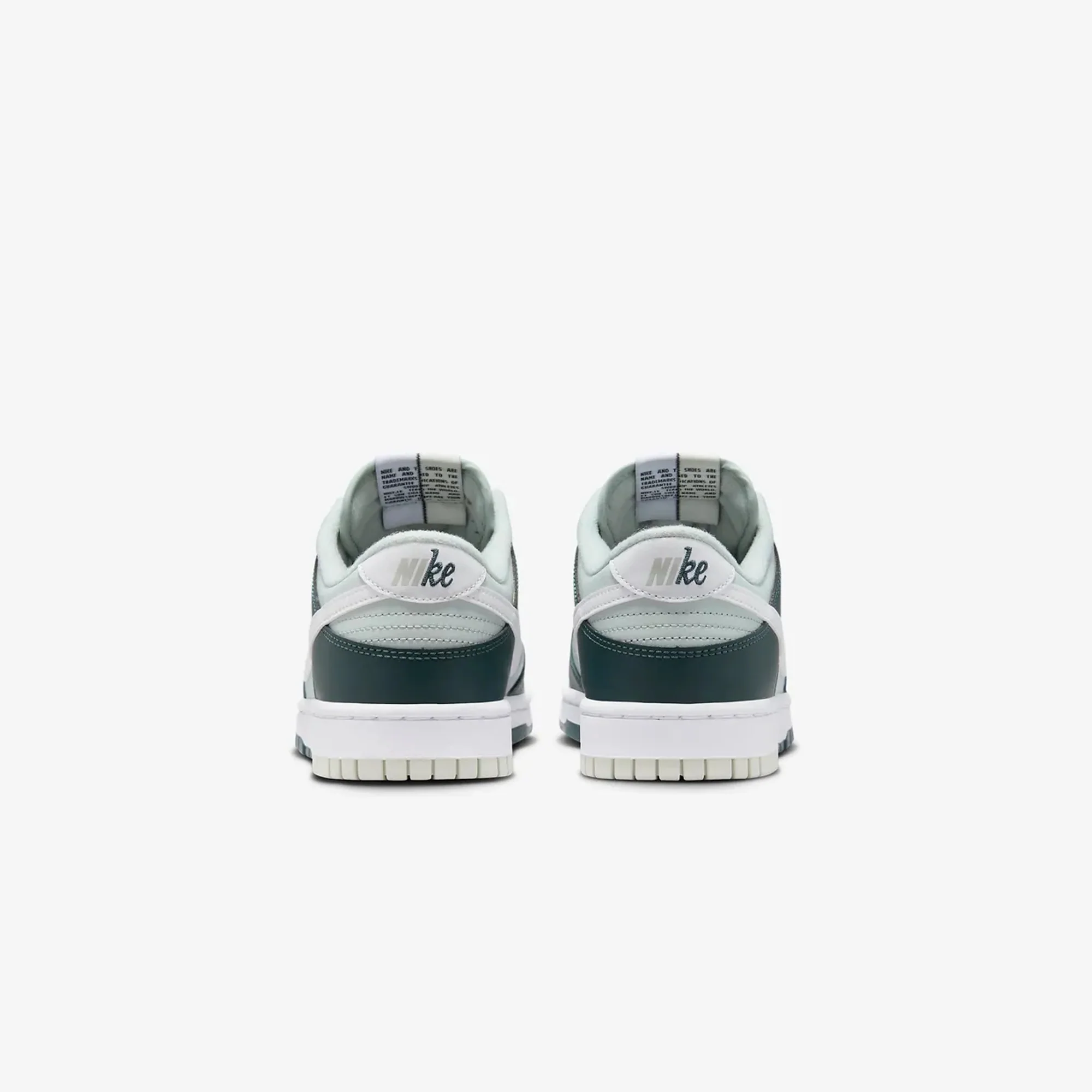 Nike | DUNK LOW RETRO PREMIUM { DEEP JUNGLE/WHITE-LIGHT SILVER - Image 3