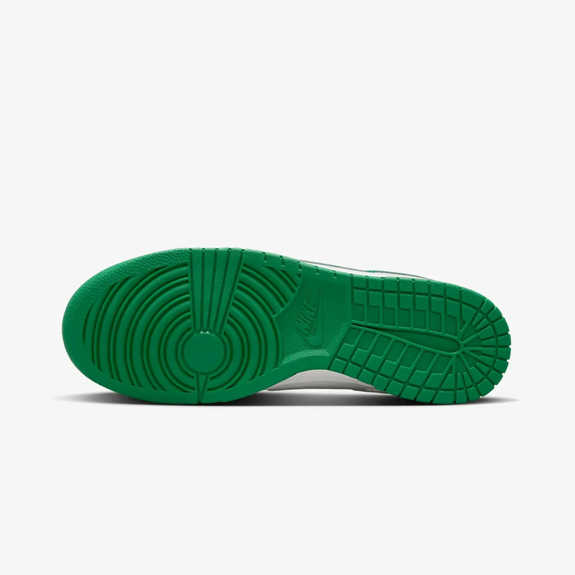Nike | DUNK LOW RETRO { SUMMIT WHITE/MALACHITE-PLATINUM TINT - Image 6
