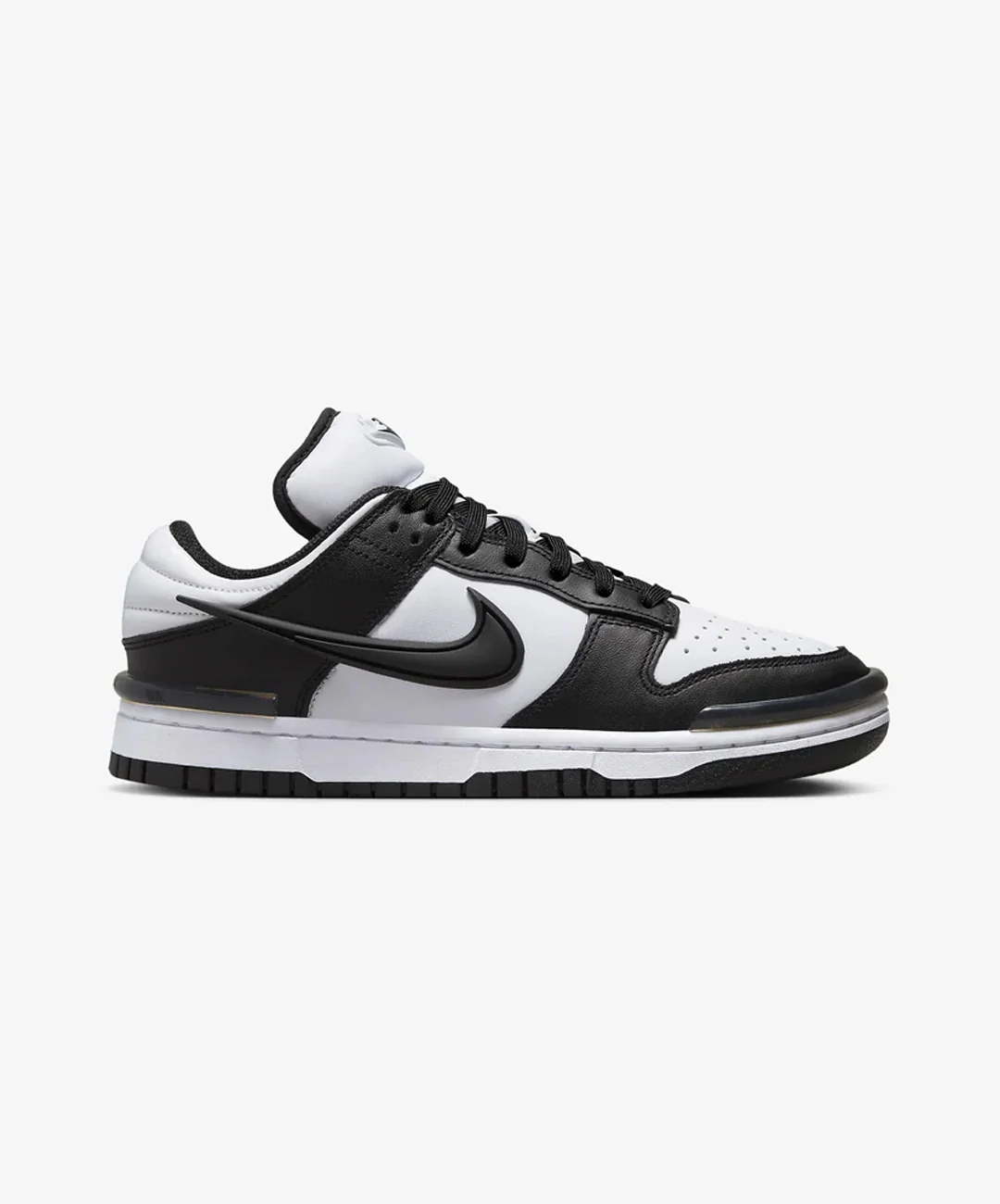 Nike | DUNK LOW TWIST { BLACK/WHITE-BLACK