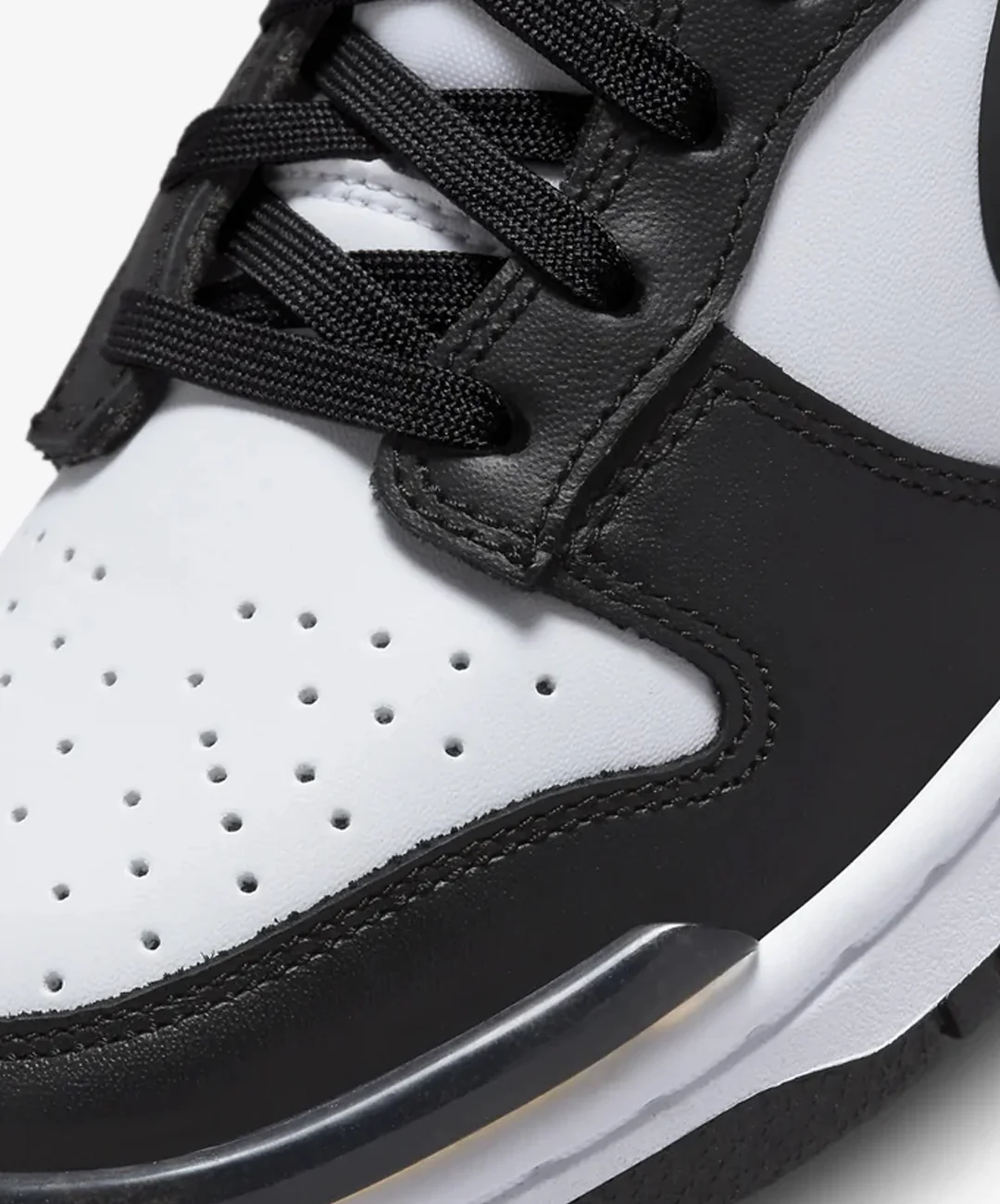 Nike | DUNK LOW TWIST { BLACK/WHITE-BLACK - Image 4