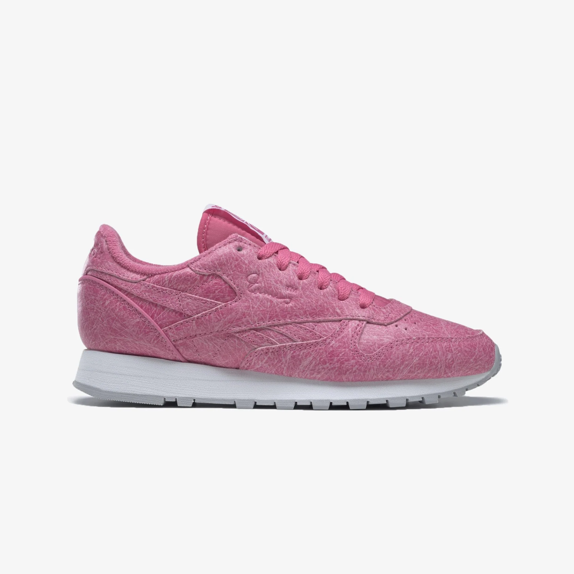 Reebok | EAMES CLASSIC LEATHER { ASTRO PINK