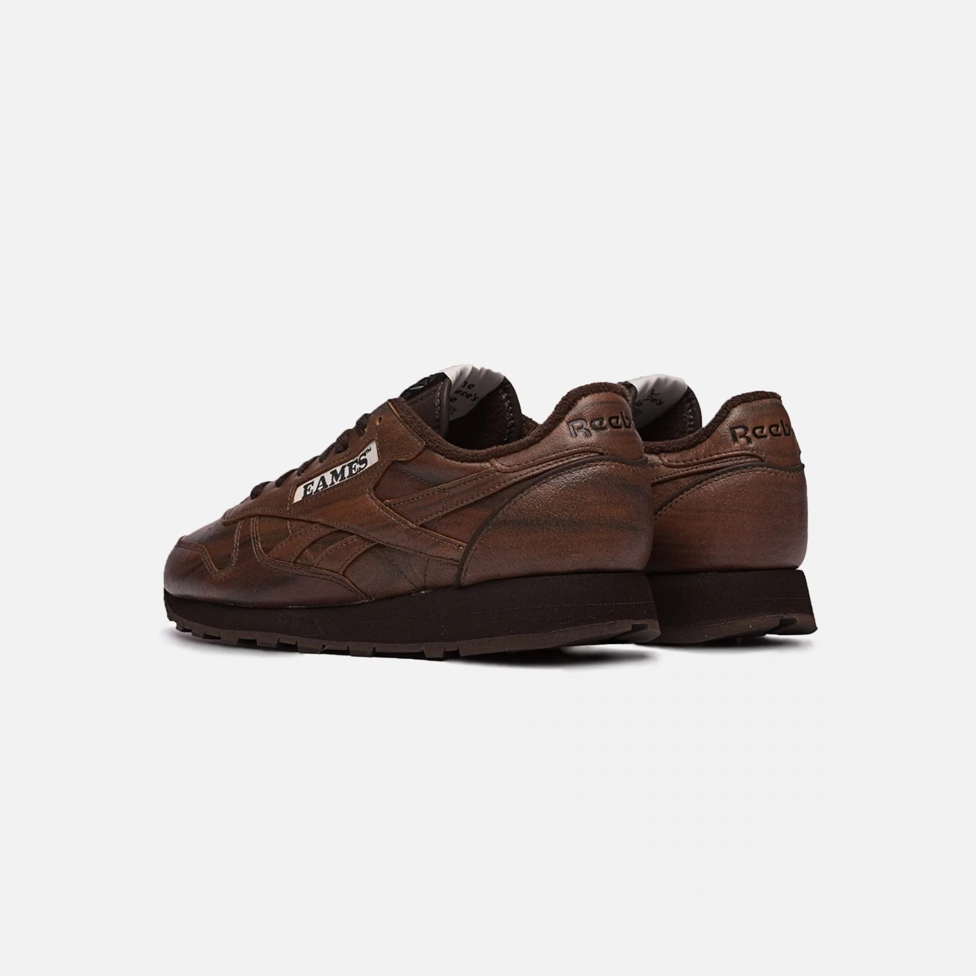 Reebok | EAMES CLASSIC LEATHER { DARK BROWN - Image 3
