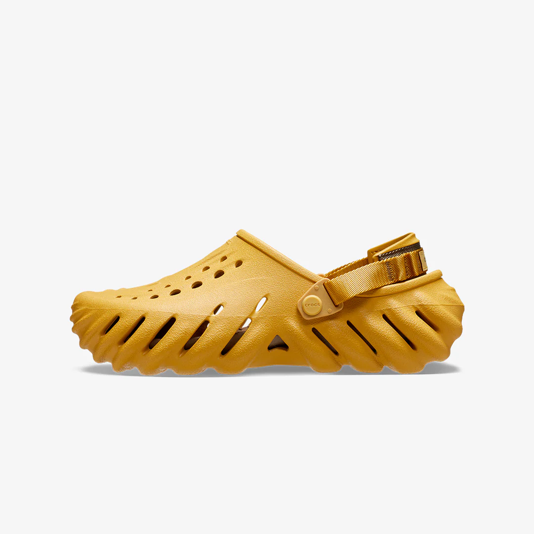 Crocs | ECHO CLOG { DESERT GRASS - Image 2