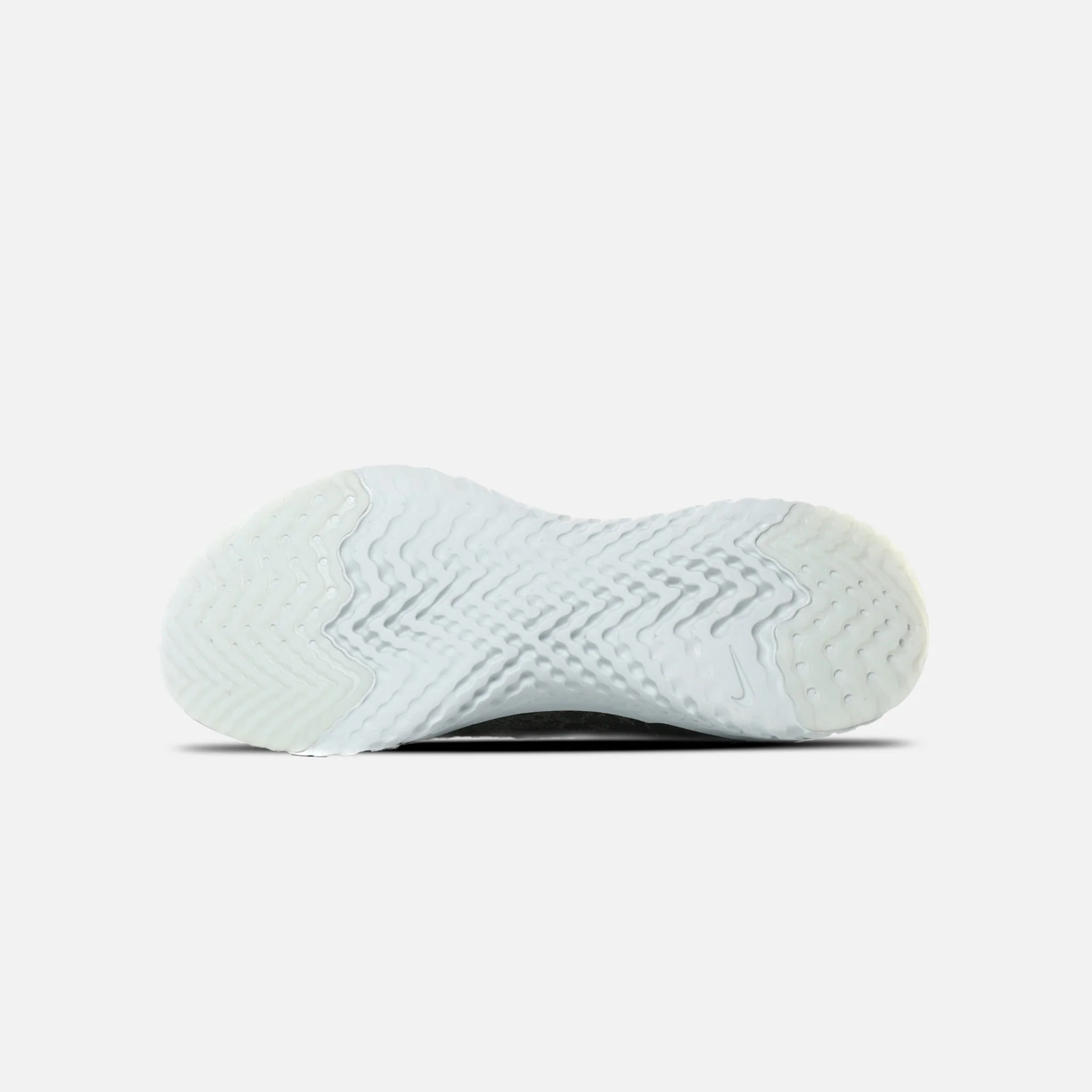 Nike | EPIC REACT CARGO - Image 4