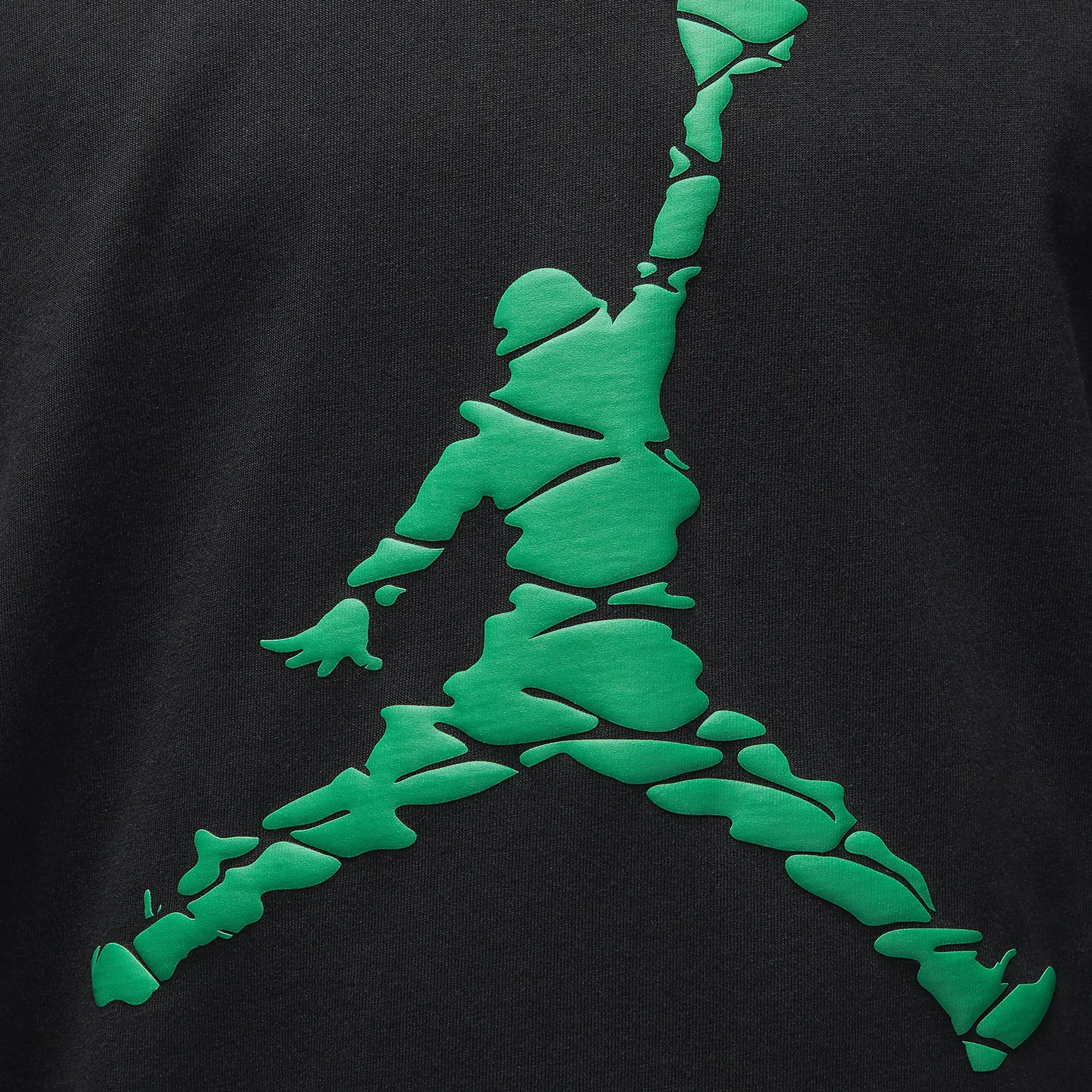 Jordan | ESSENTIALS { BLACK/LUCKY GREEN - Image 4