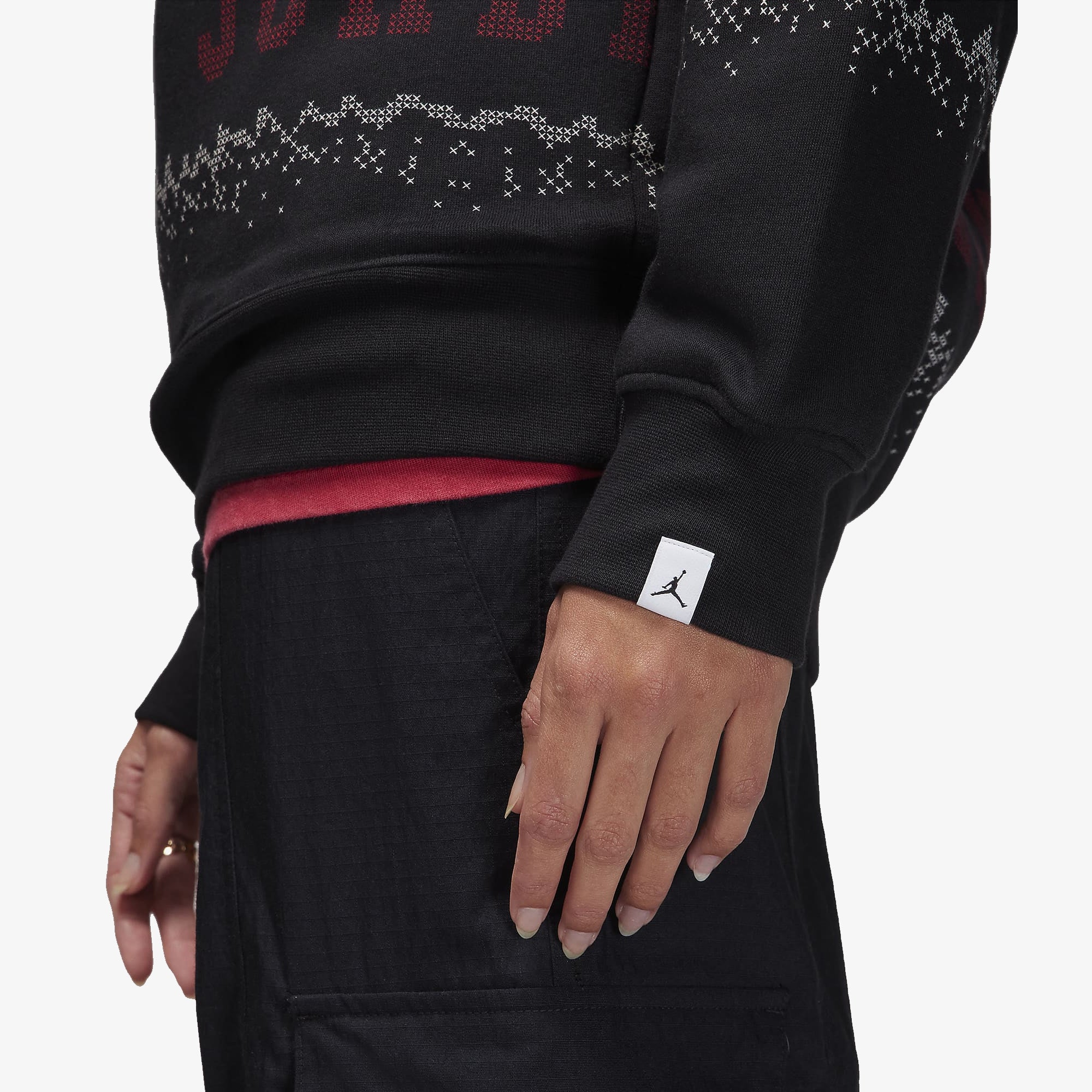 Jordan | ESSENTIALS HOLIDAY FLEECE CREW  { BLACK - Image 4