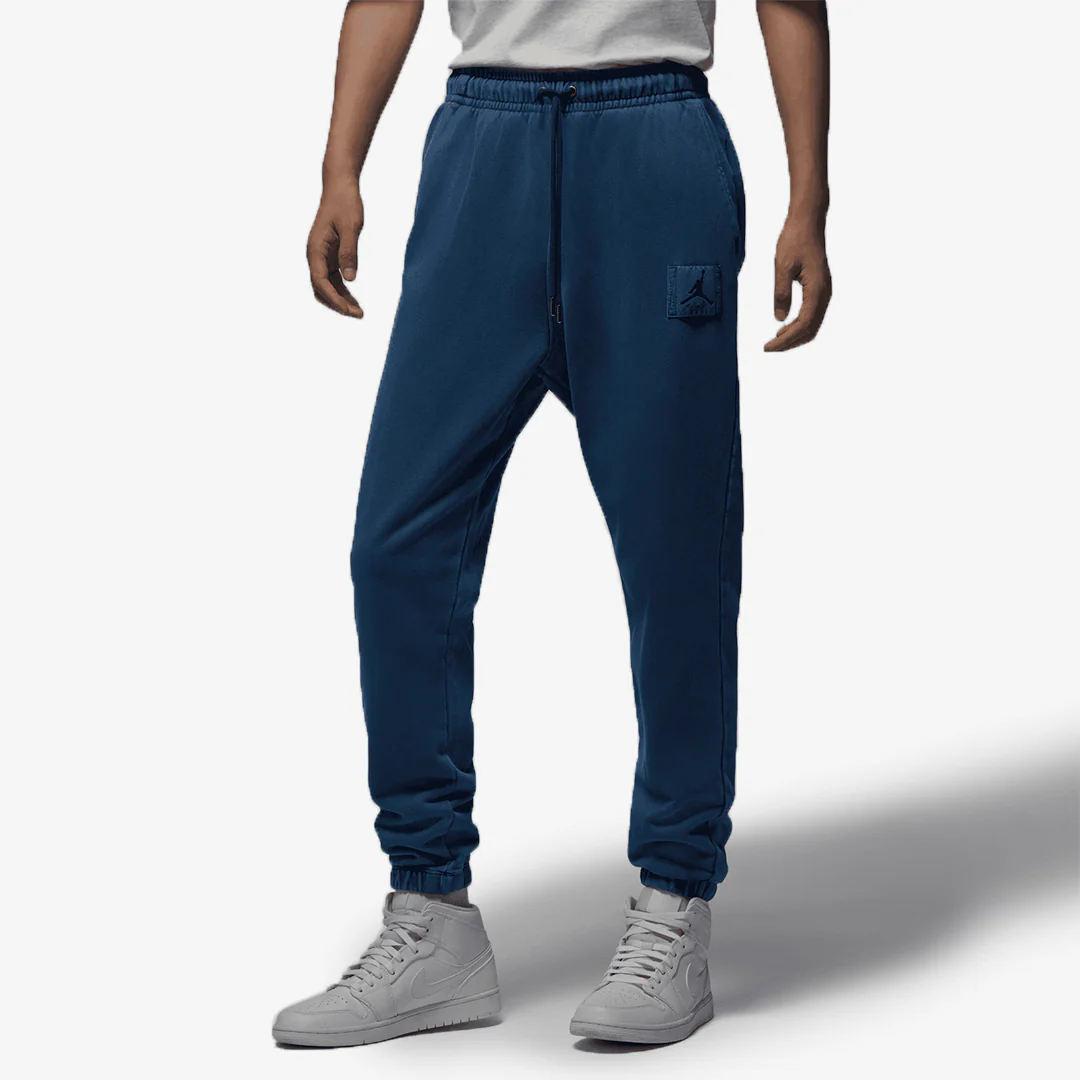 Jordan | ESSENTIALS { SKY J FR BLUE