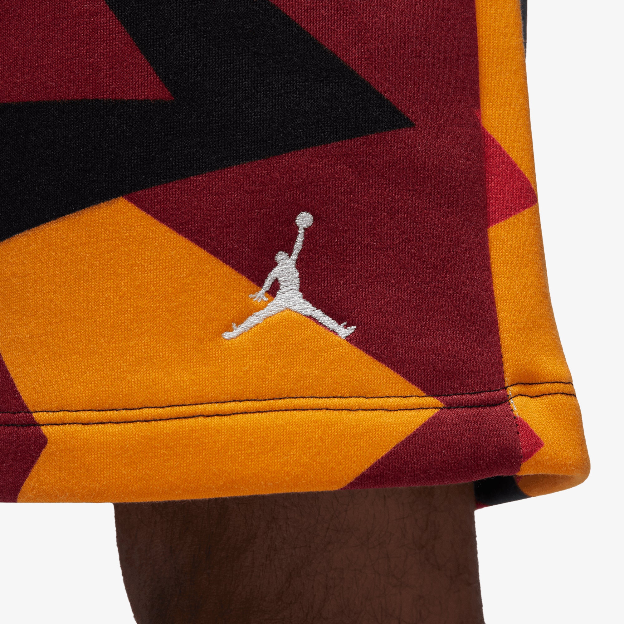 Nike | FLIGHT MVP { CARDINAL RED/BLACK/SAIL - Image 3