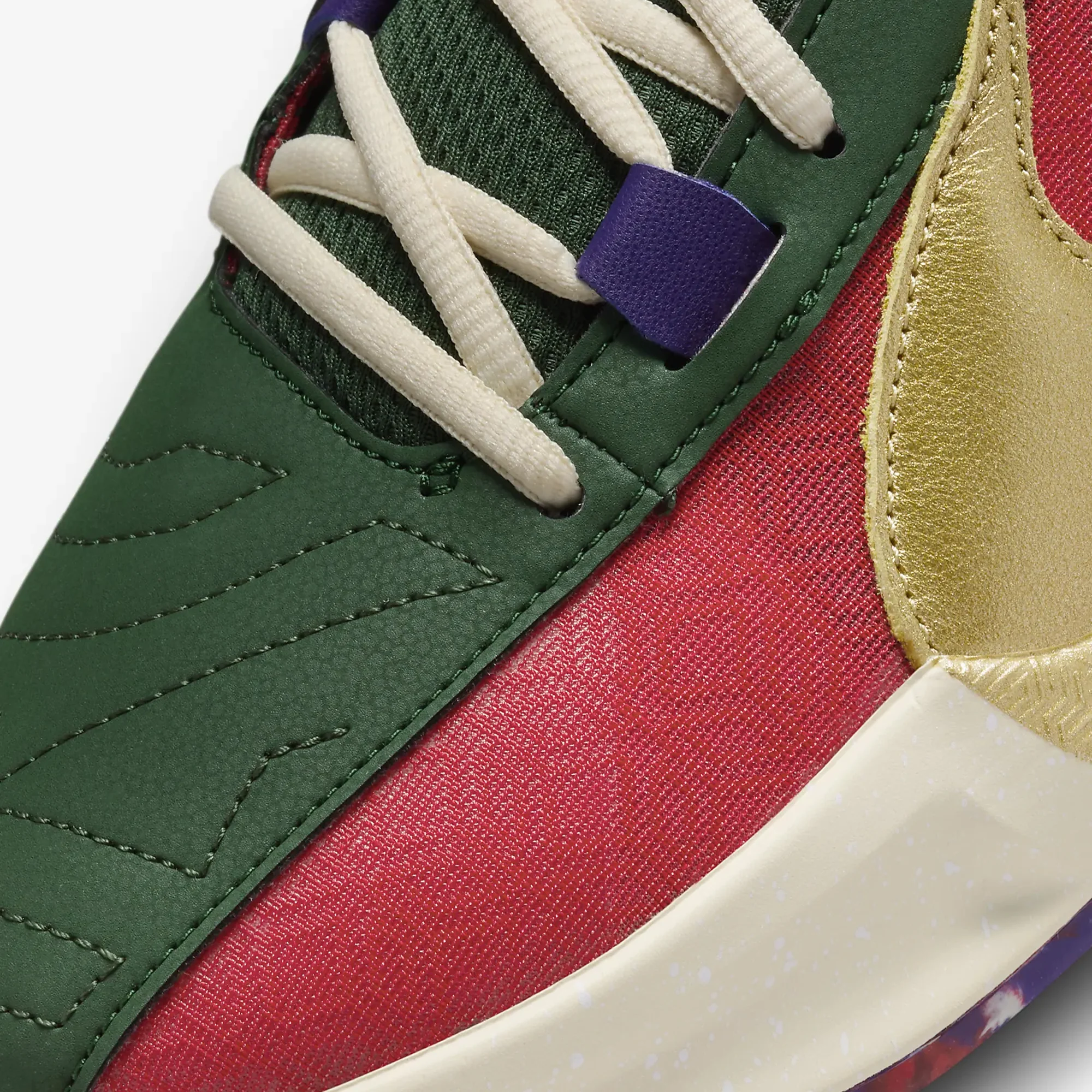 Nike | FREAK 5 EP { GYM RED/METALLIC GOLD-FIR-COURT PURPLE - Image 4