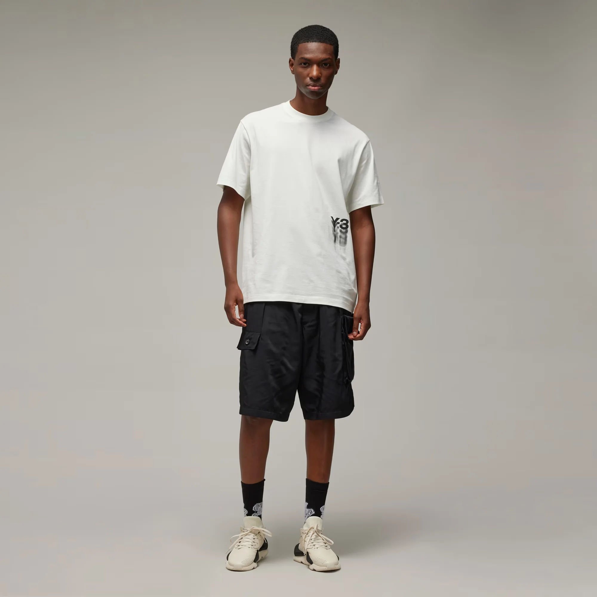 Y-3 | GRAPHIC SHORT SLEEVE TEE { OWHITE - Image 8