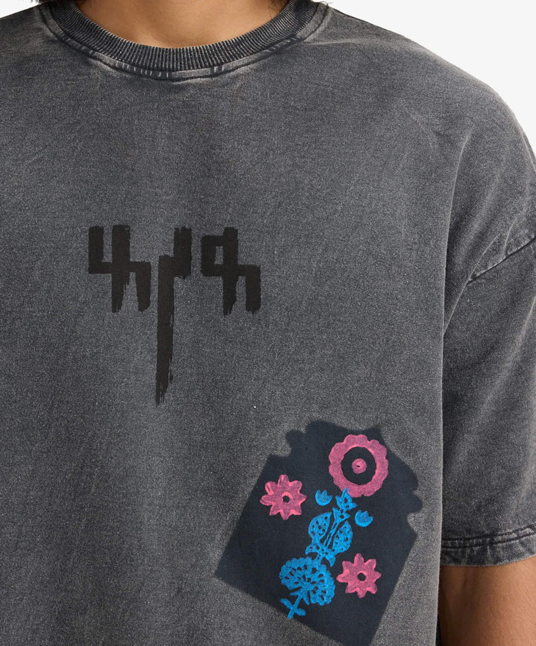 F A R A K | JAROKHA BLOCK PRINT T-SHIRT { GREY/GREY - Image 5