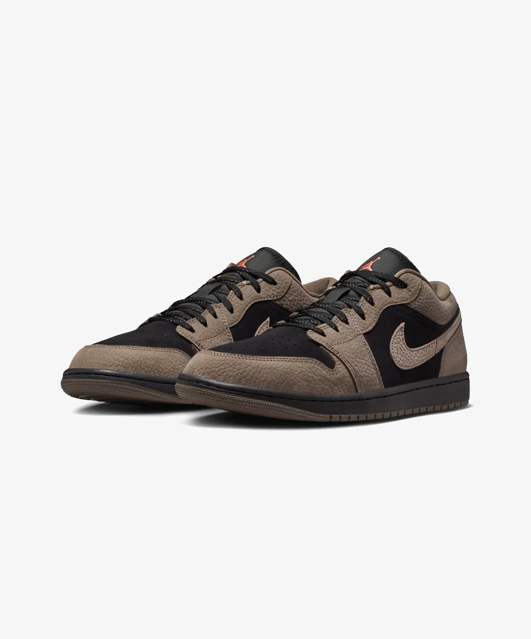 JORDAN | AIR JORDAN 1 LOW { BLACK/OLIVE GREY-LT WILD MANGO - Image 3