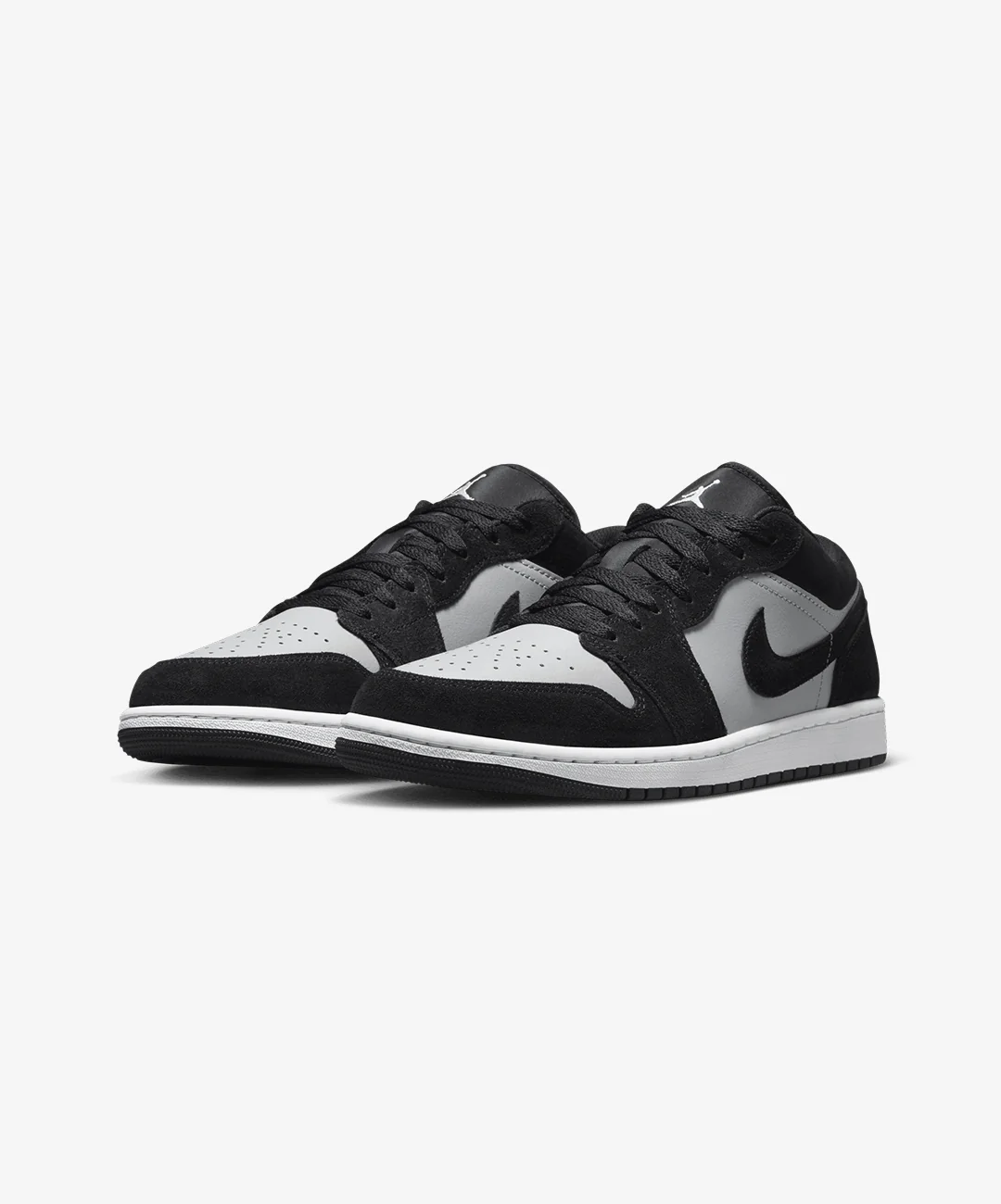JORDAN | AIR JORDAN 1 LOW { BLACK/WHITE-LT SMOKE GREY - Image 3