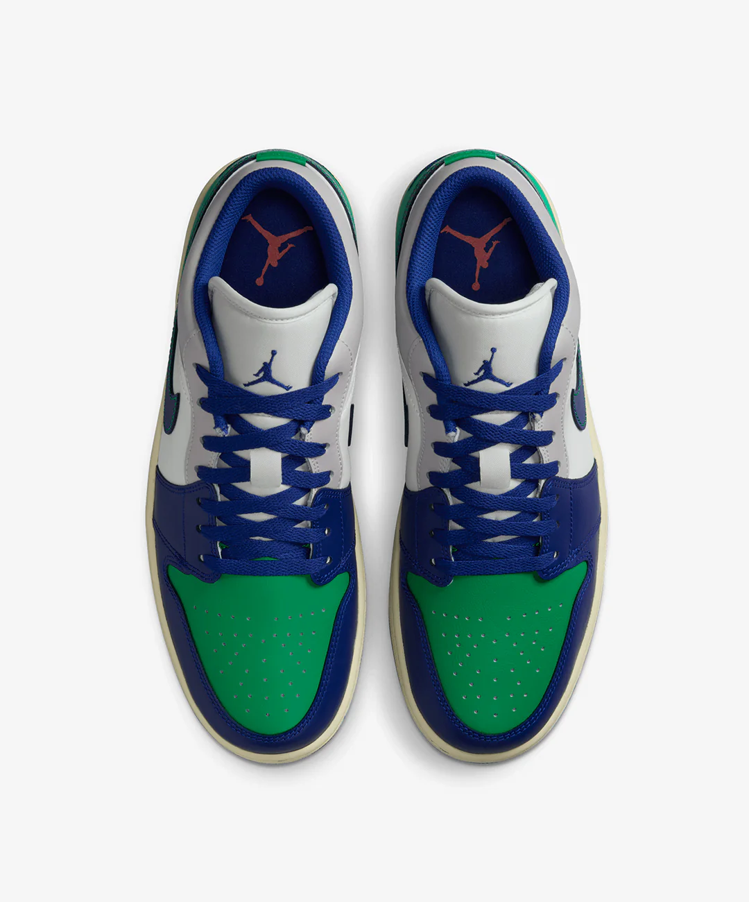 JORDAN | AIR JORDAN 1 LOW { SAIL/DEEP ROYAL BLUE-STADIUM GREEN - Image 2