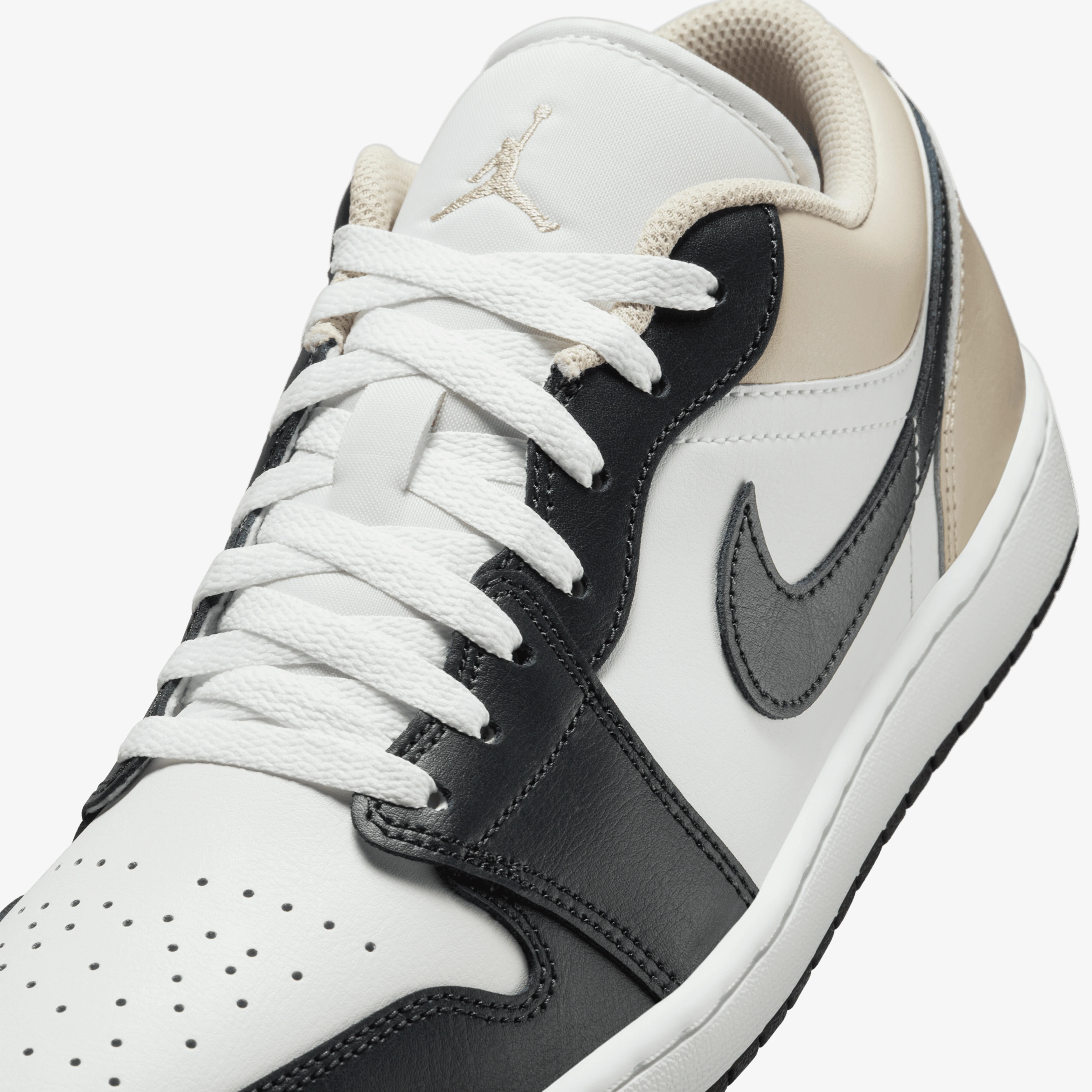 JORDAN | AIR JORDAN 1 LOW { SUMMIT WHITE/OFF NOIR-RATTAN - Image 5