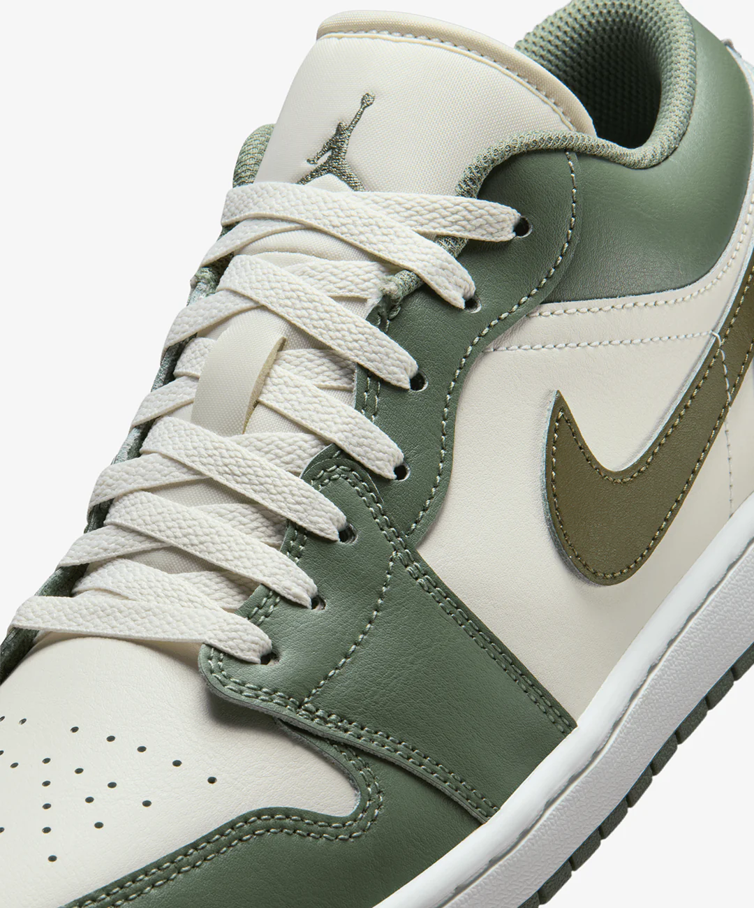 JORDAN | AIR JORDAN 1 LOW { VINTAGE LICHEN/MEDIUM OLIVE-SUMMIT WHITE - Image 5
