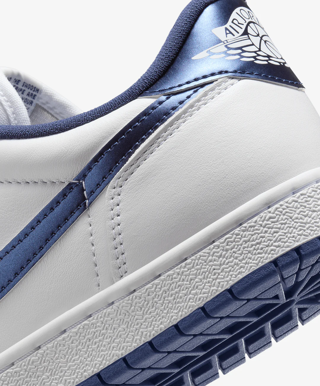 JORDAN | AIR JORDAN 1 LOW '85 { WHITE/NAVY-WHITE - Image 6