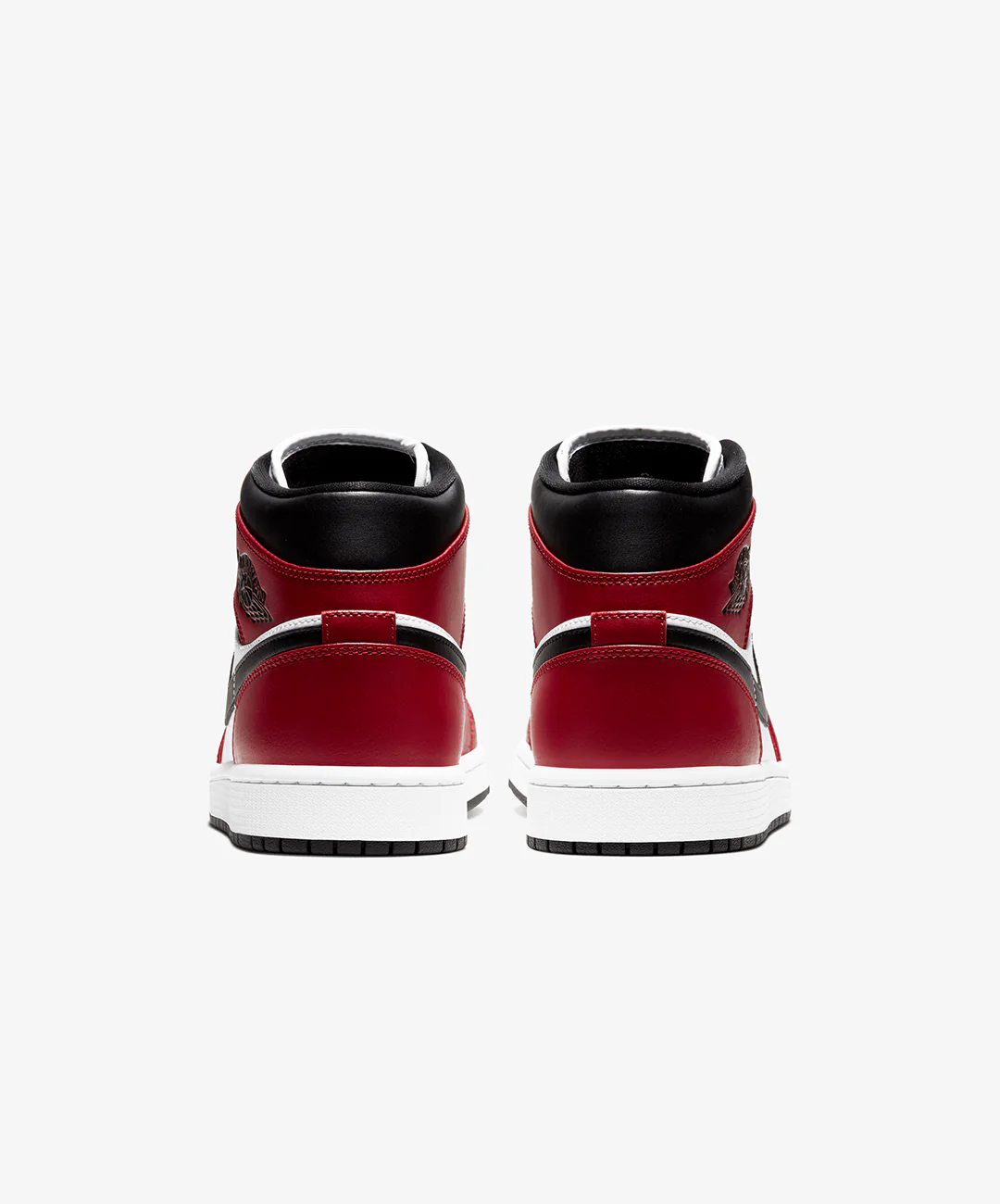 JORDAN | AIR JORDAN 1 MID { BLACK/BLACK-GYM RED - Image 4