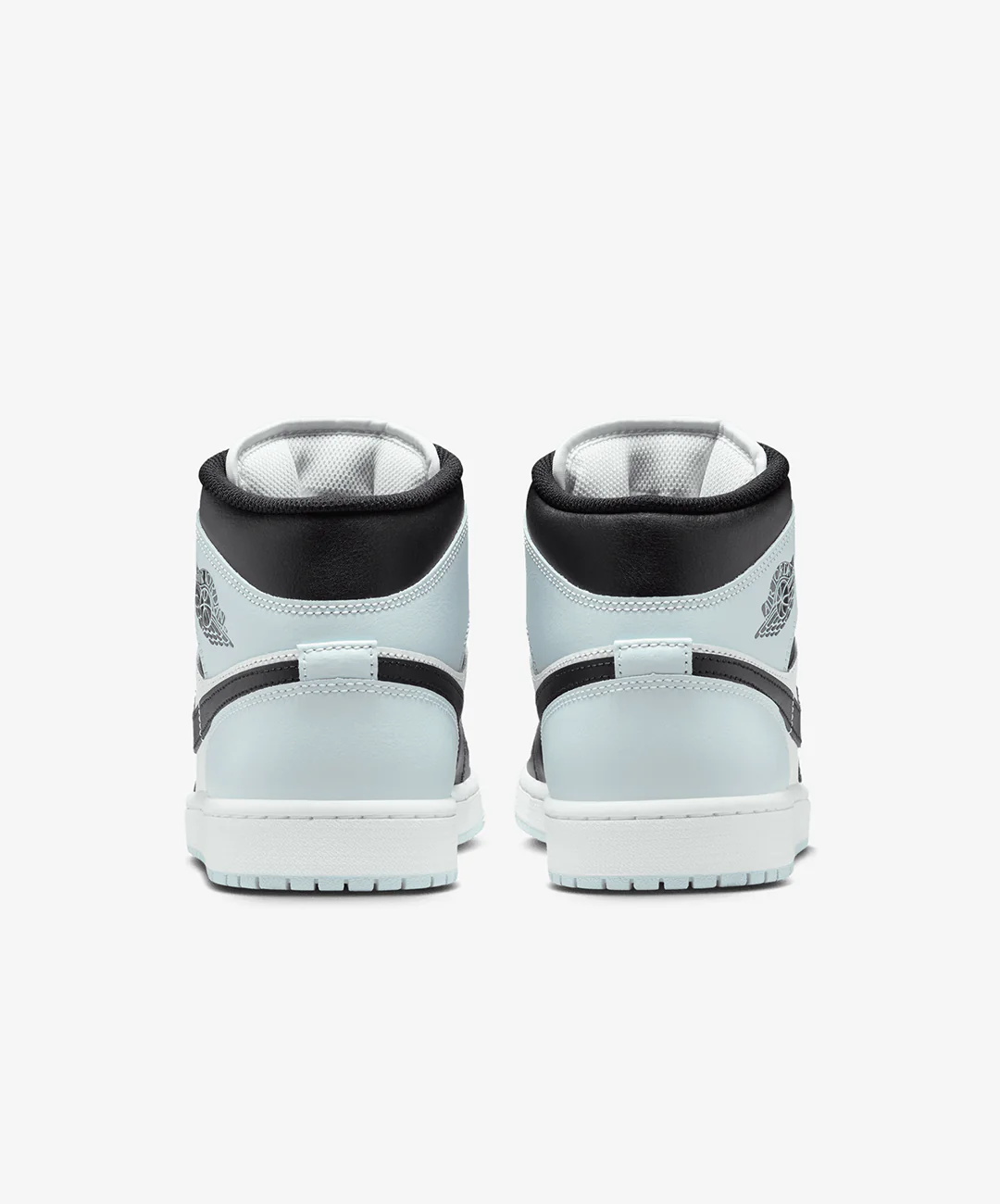 JORDAN | AIR JORDAN 1 MID { BLACK/SQUADRON BLUE-AURA-WHITE - Image 4