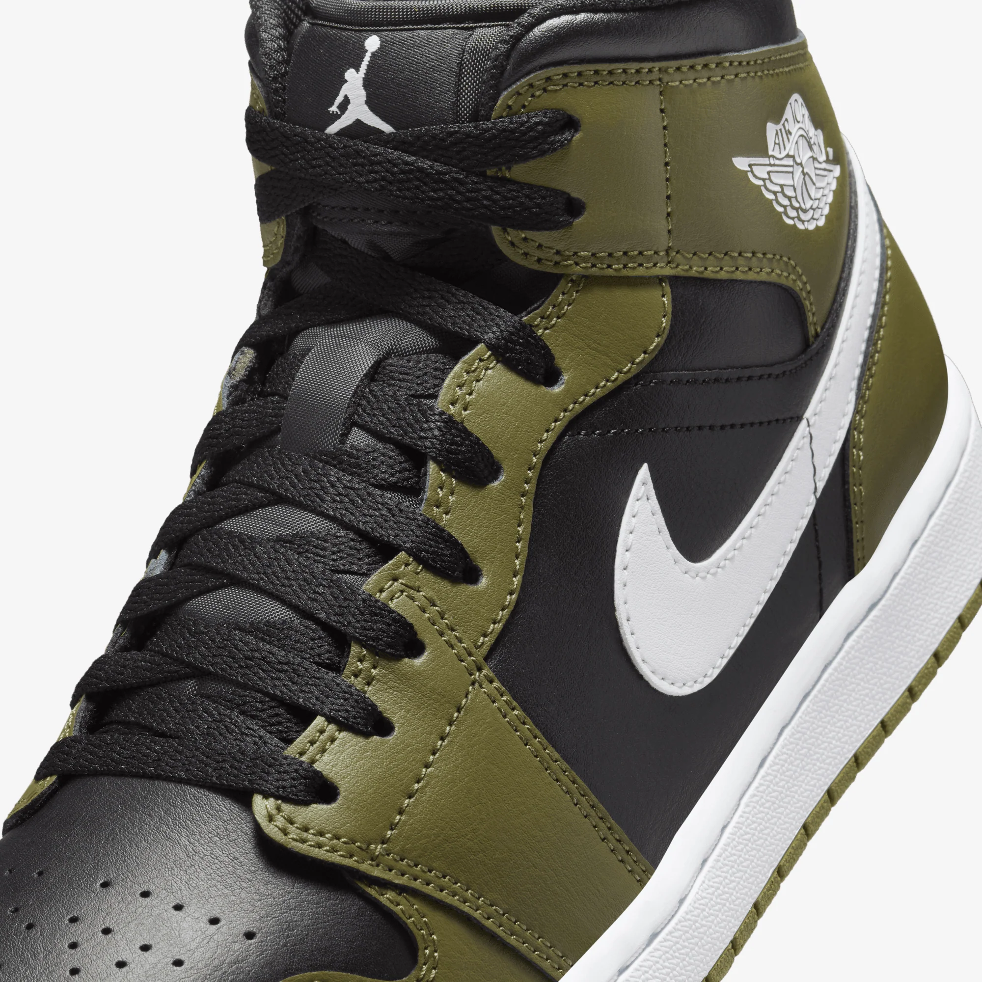 JORDAN | AIR JORDAN 1 MID { BLACK/WHITE-MEDIUM OLIVE-SAIL - Image 5
