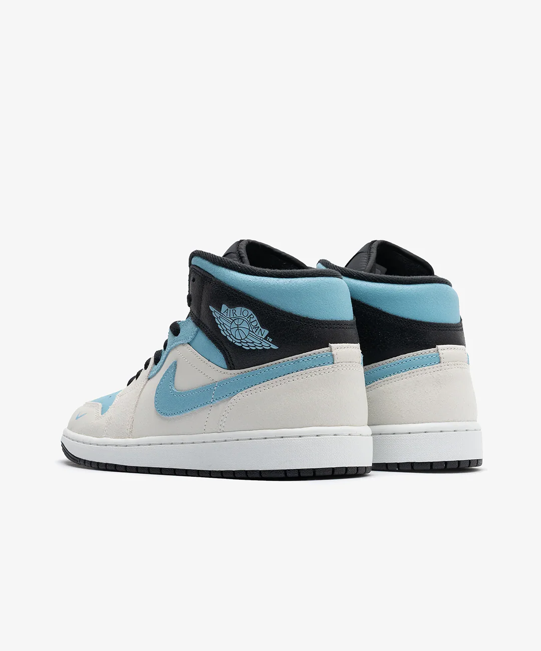 JORDAN | AIR JORDAN 1 MID { SUMMIT WHITE/BLUE CHILL-BLACK - Image 3