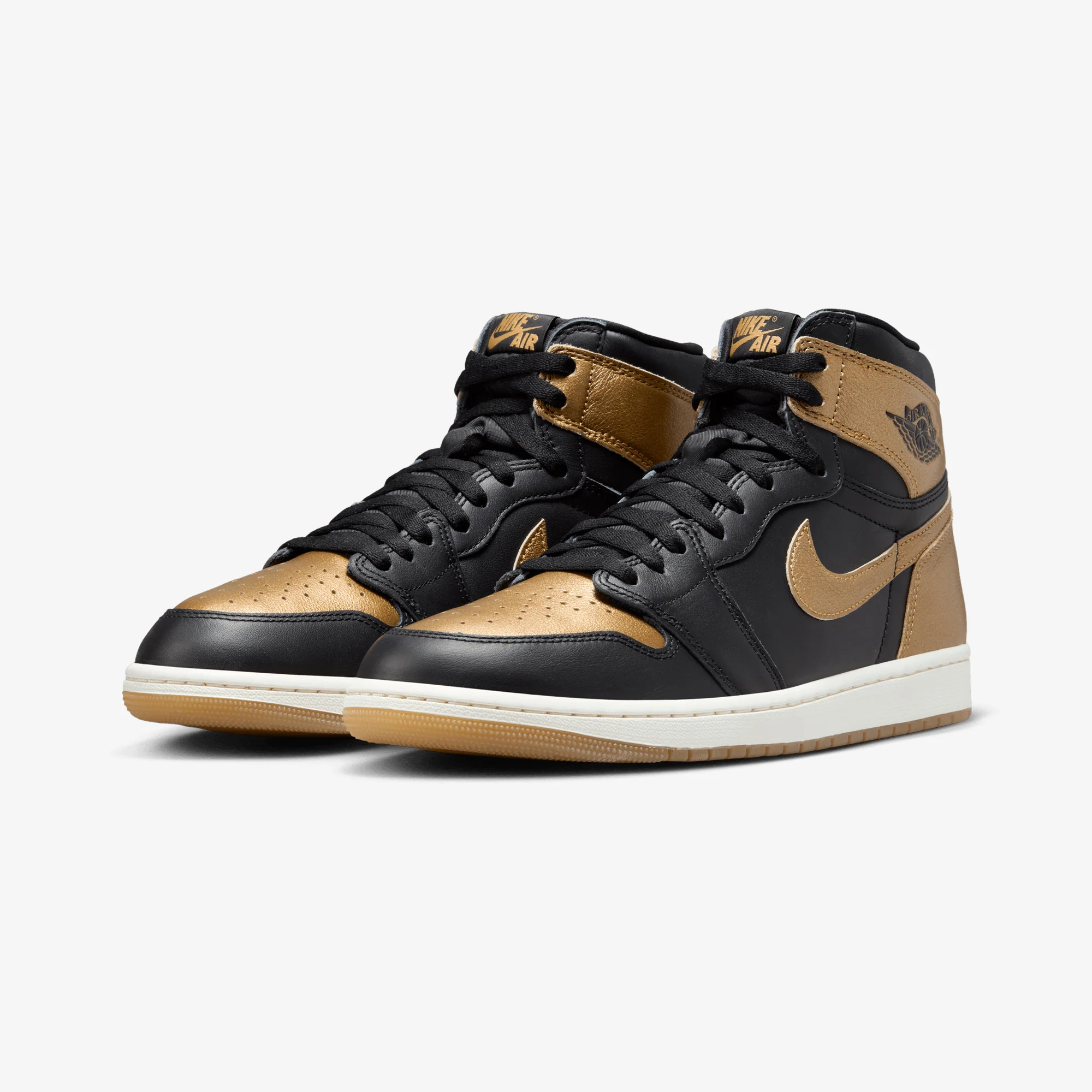 JORDAN | AIR JORDAN 1 RETRO HIGH OG { "BLACK/GOLD" - Image 3
