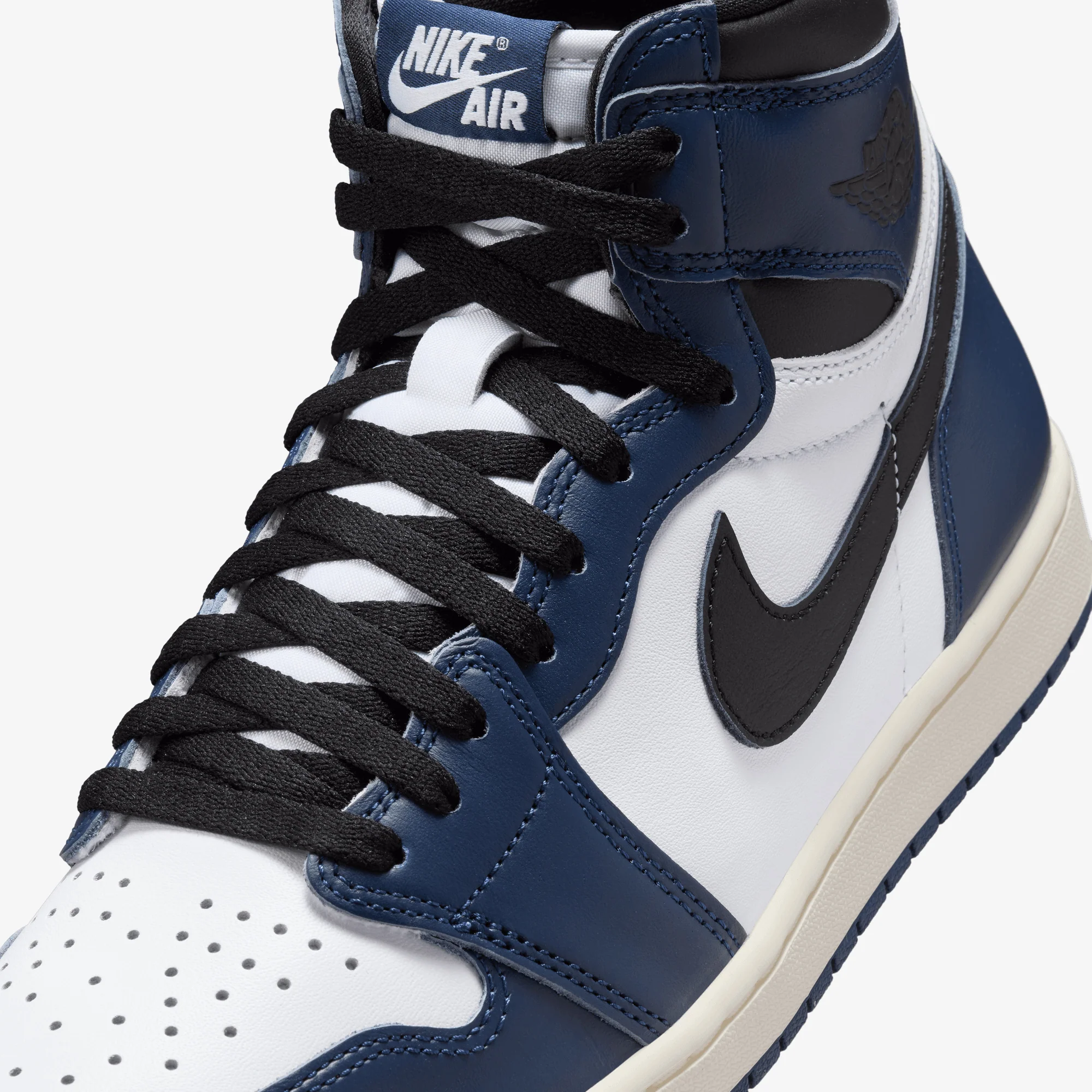 JORDAN | AIR JORDAN 1 RETRO HIGH OG { "MIDNIGHT NAVY" - Image 4