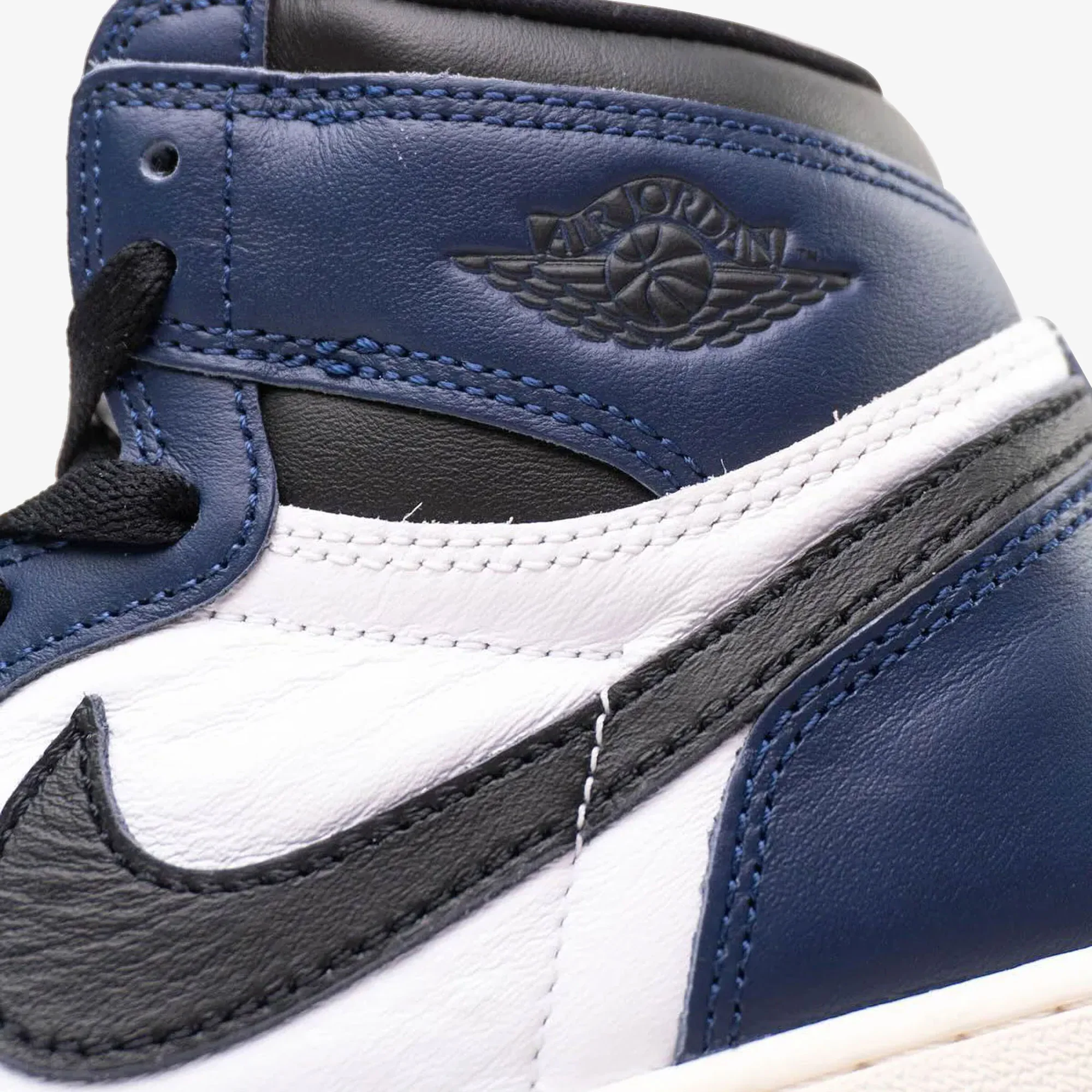 JORDAN | AIR JORDAN 1 RETRO HIGH OG { "MIDNIGHT NAVY" - Image 5