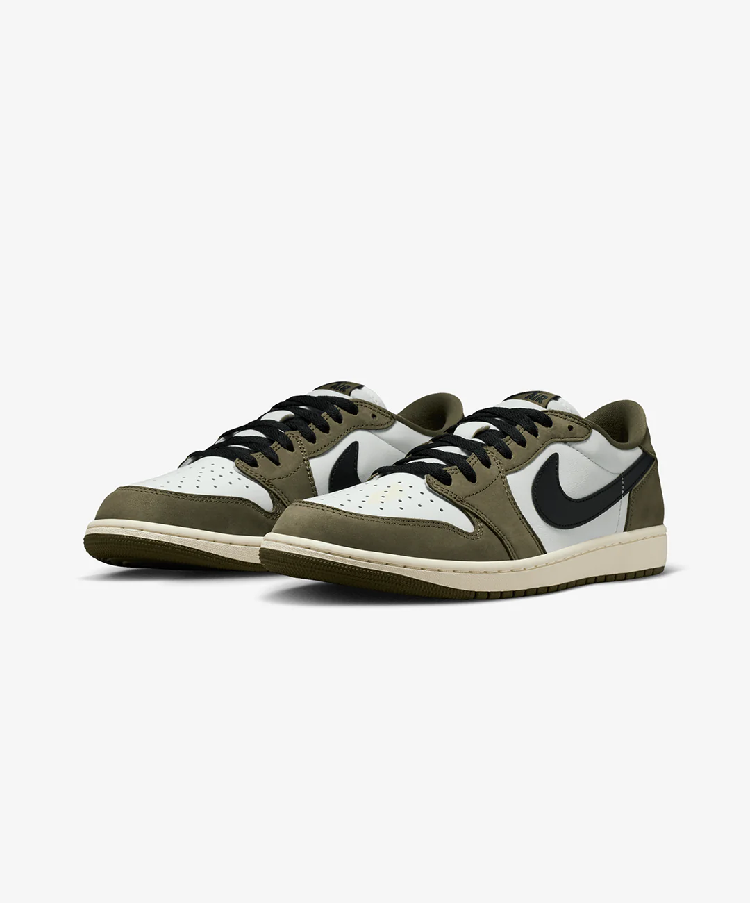 JORDAN | AIR JORDAN 1 RETRO LOW OG { MEDIUM OLIVE/BLACK-SUMMIT WHITE-SAIL - Image 3