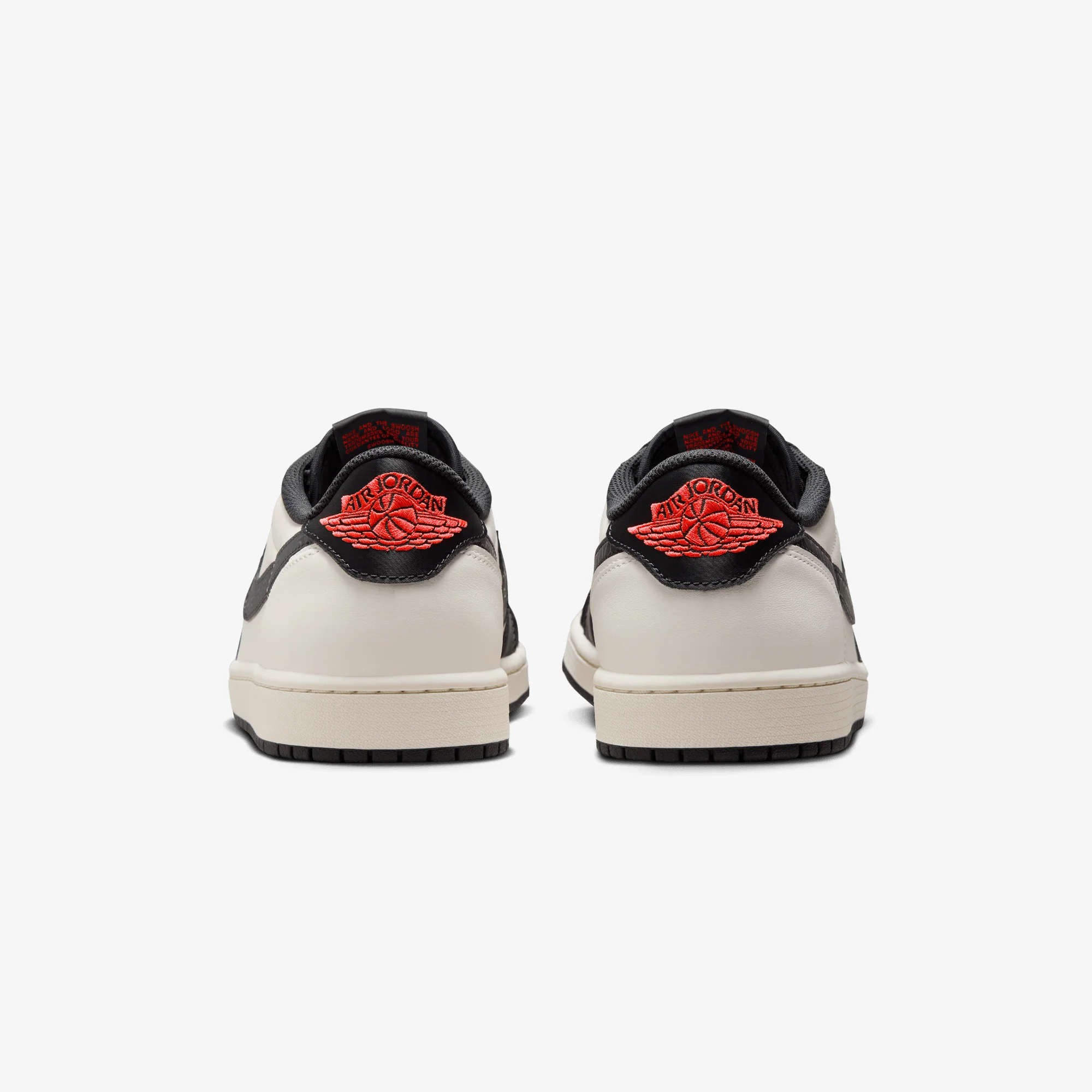 JORDAN | AIR JORDAN 1 RETRO LOW PARIS SAINT-GERMAIN { SAIL/OFF NOIR-INFRARED 23-PINK OXFORD - Image 4