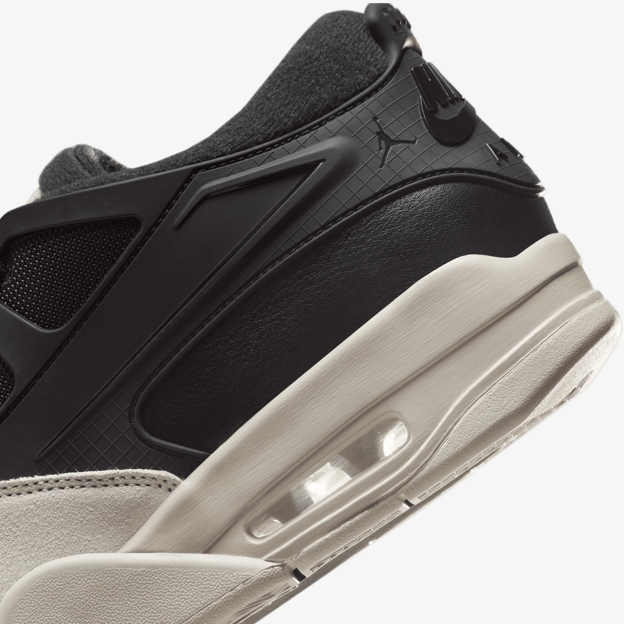 Jordan | AIR JORDAN 4 RM { BLACK/LIGHT BONE-DARK GREY - Image 6